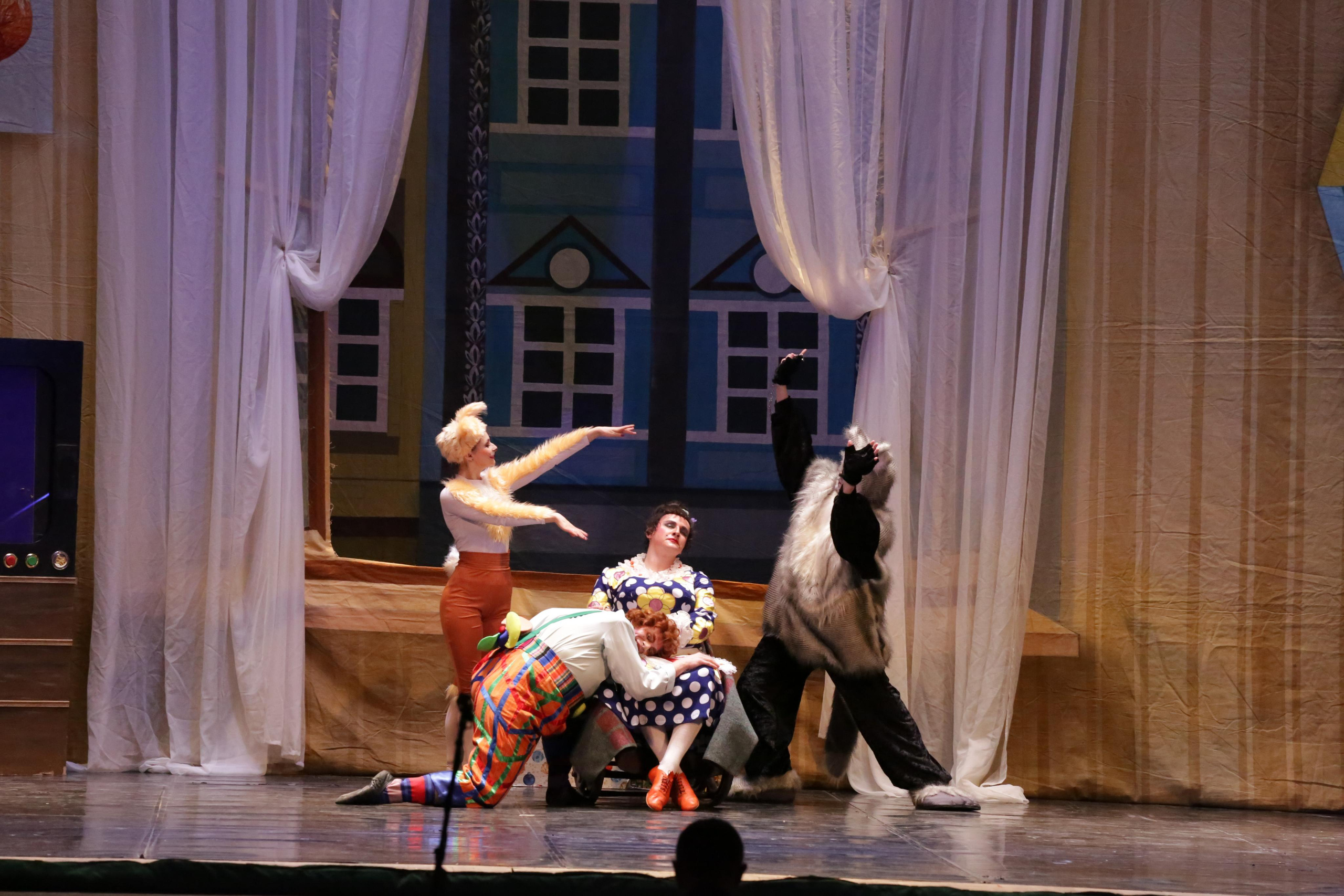 Балет Донбасс-опера спектакль «Малыш и Карлсон». Фотограф в Сочи Юрий Шептаев