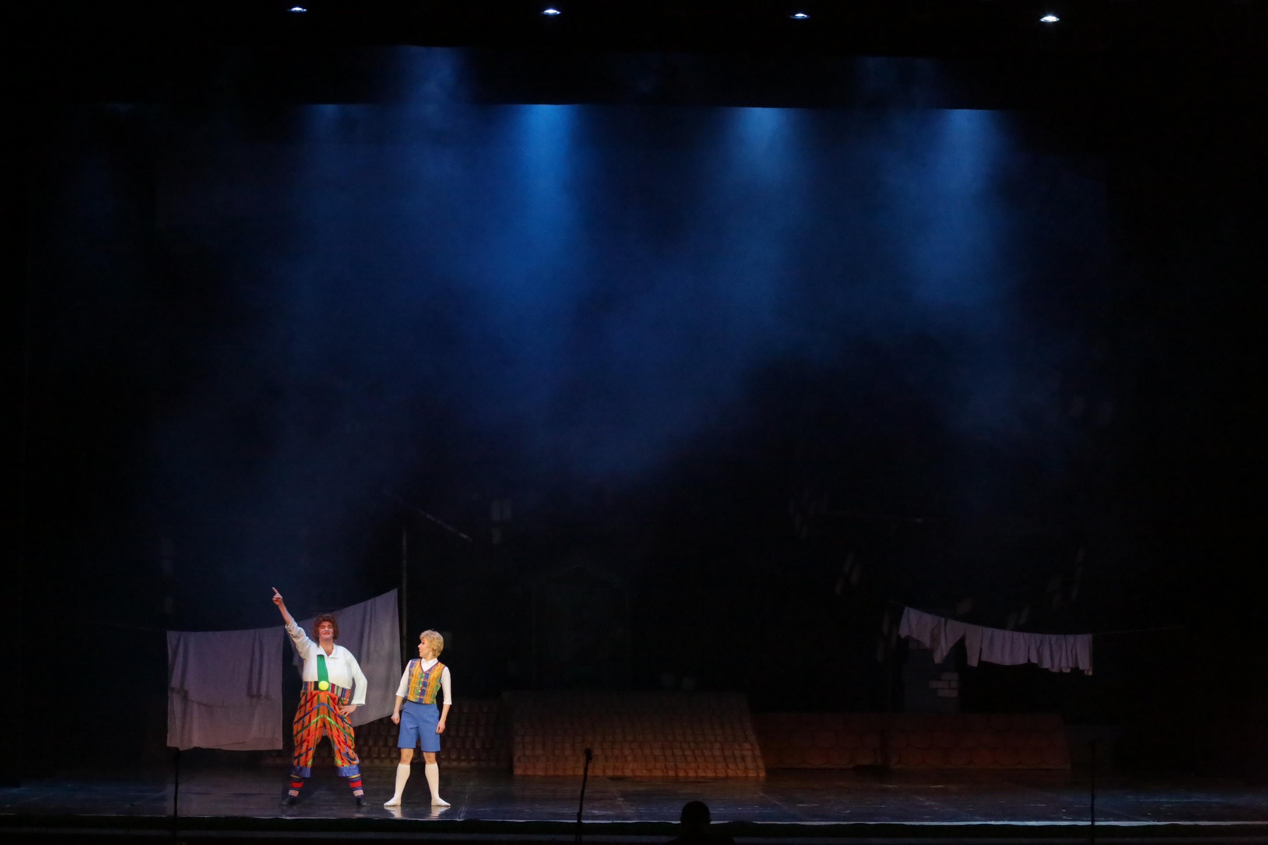 Балет Донбасс-опера спектакль «Малыш и Карлсон». Фотограф в Сочи Юрий Шептаев