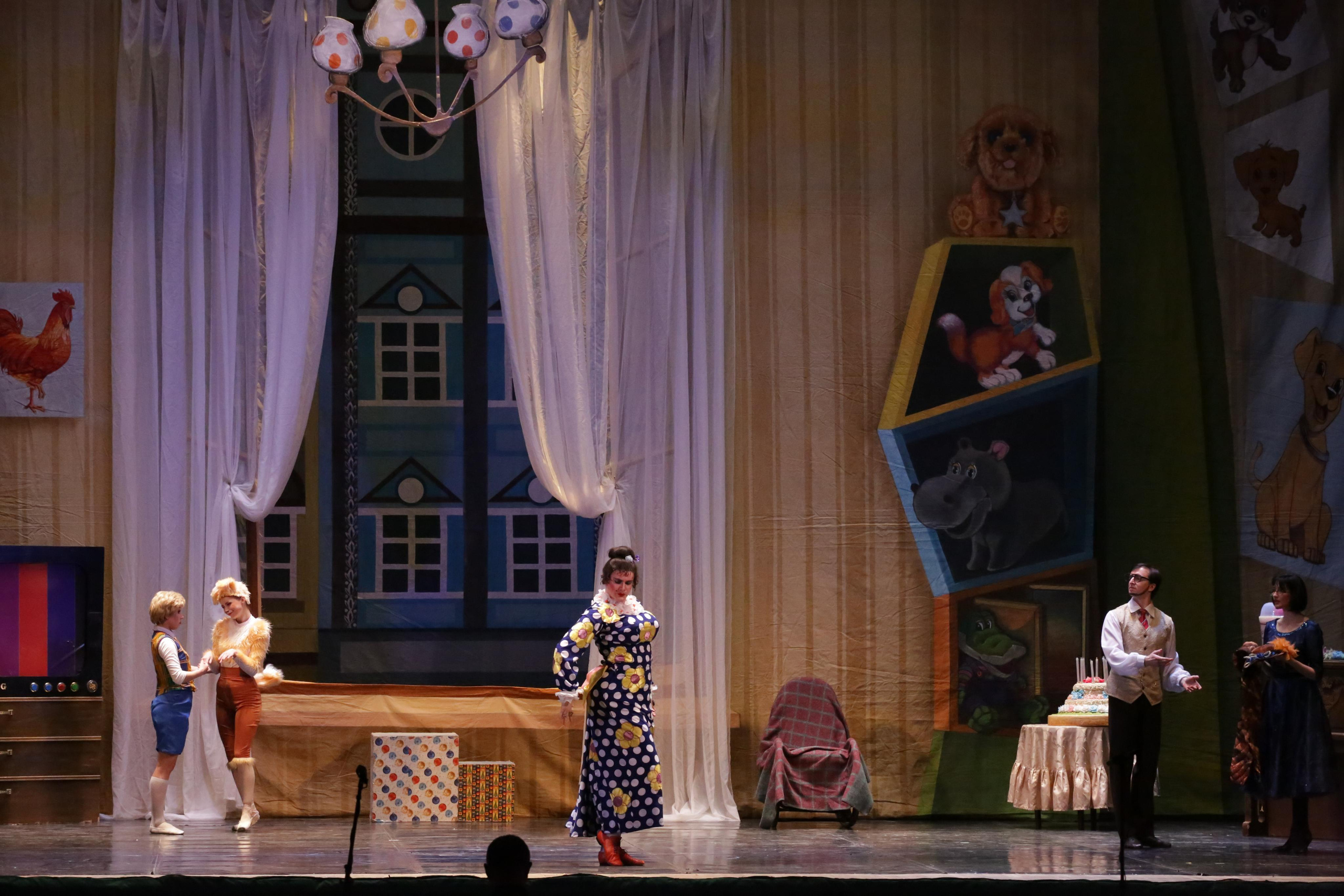 Балет Донбасс-опера спектакль «Малыш и Карлсон». Фотограф в Сочи Юрий Шептаев
