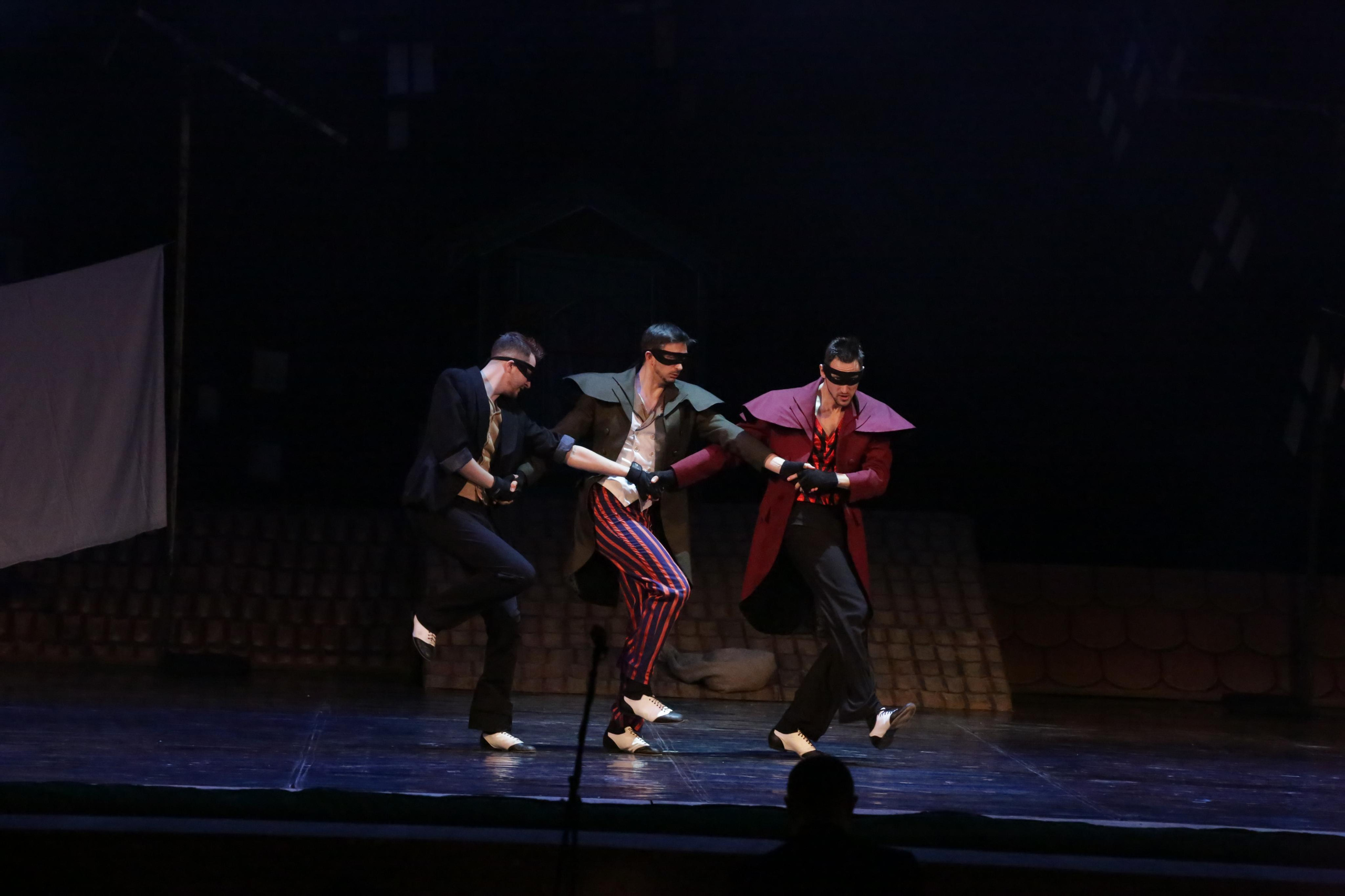 Балет Донбасс-опера спектакль «Малыш и Карлсон». Фотограф в Сочи Юрий Шептаев