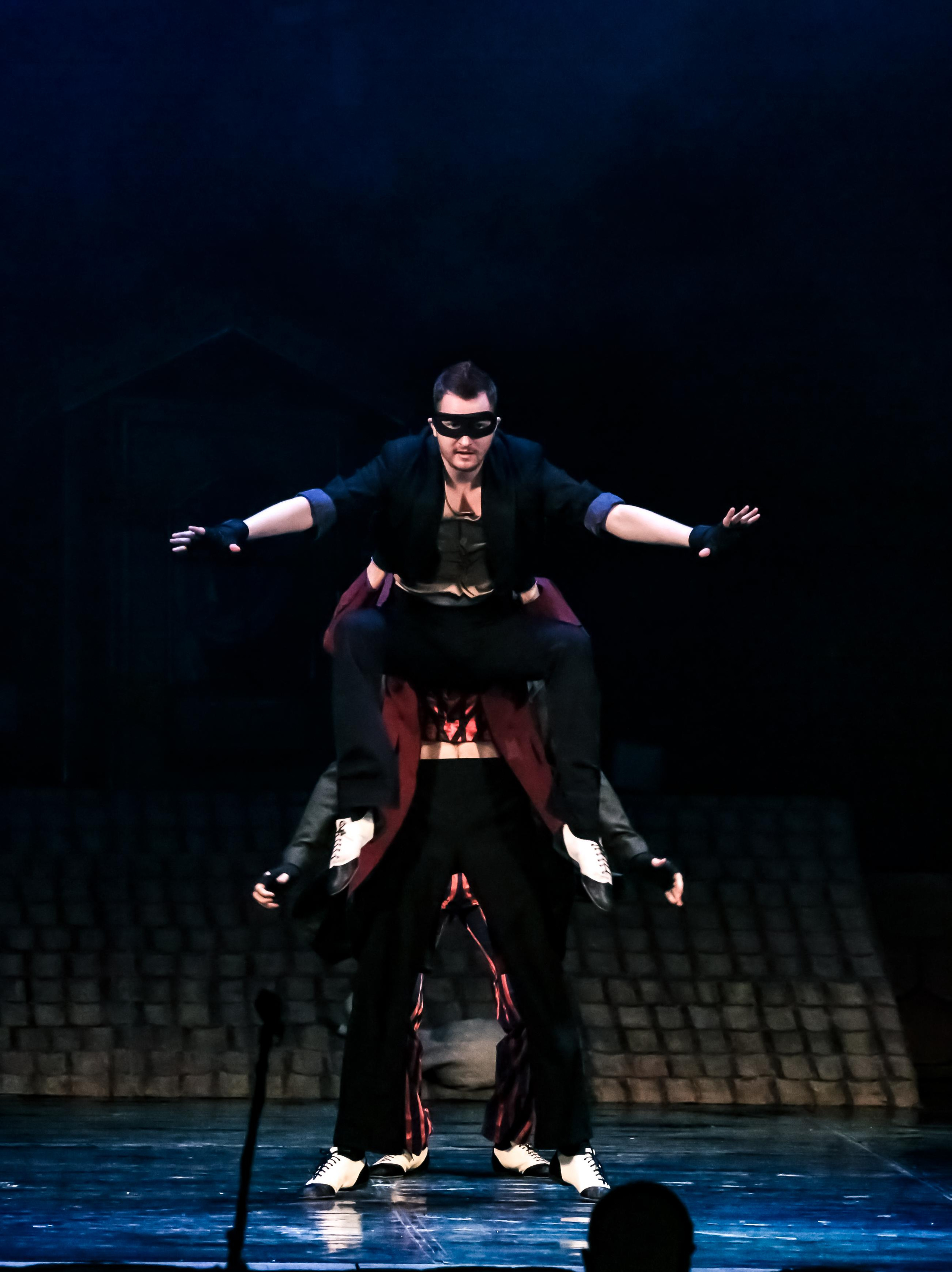 Балет Донбасс-опера спектакль «Малыш и Карлсон». Фотограф в Сочи Юрий Шептаев