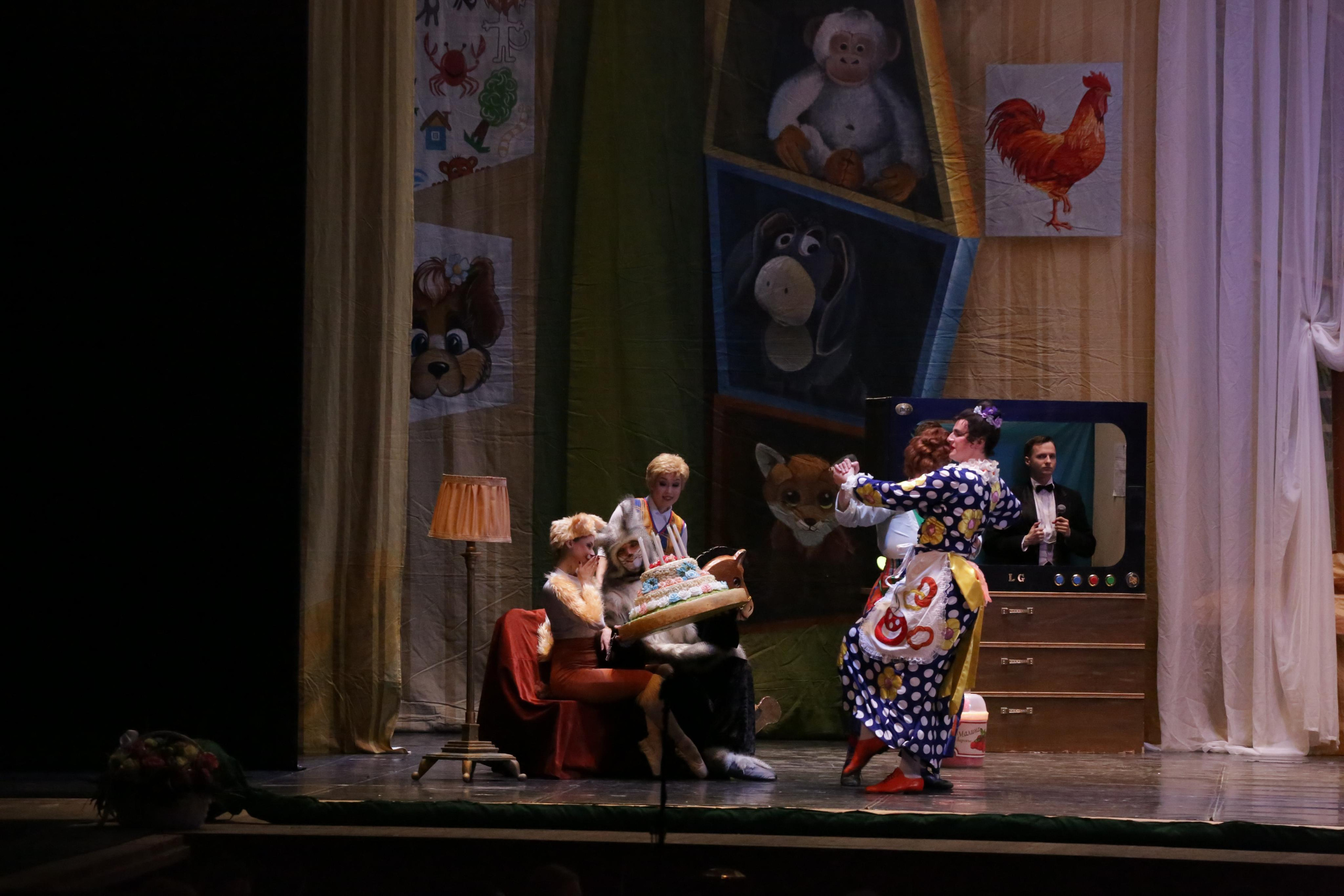 Балет Донбасс-опера спектакль «Малыш и Карлсон». Фотограф в Сочи Юрий Шептаев