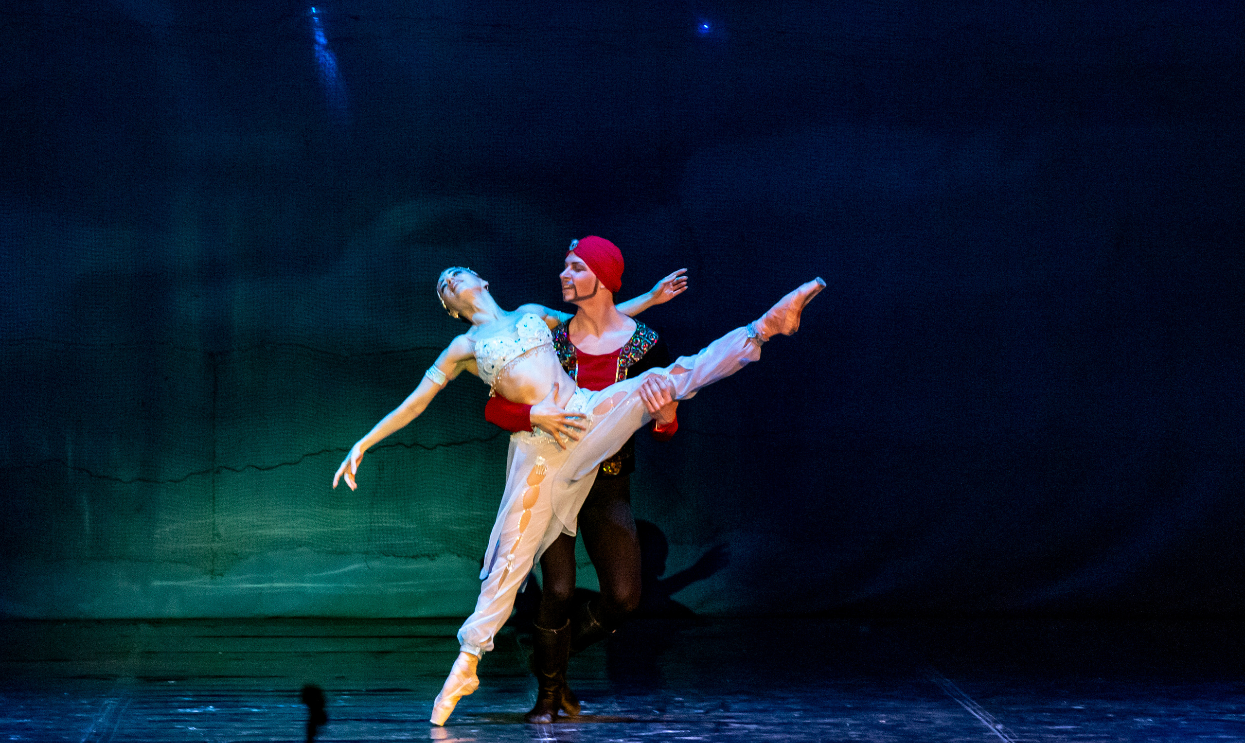 Балет Донбасс-опера спектакль «Тысяча и одна ночь». Фотограф в Сочи Юрий Шептаев