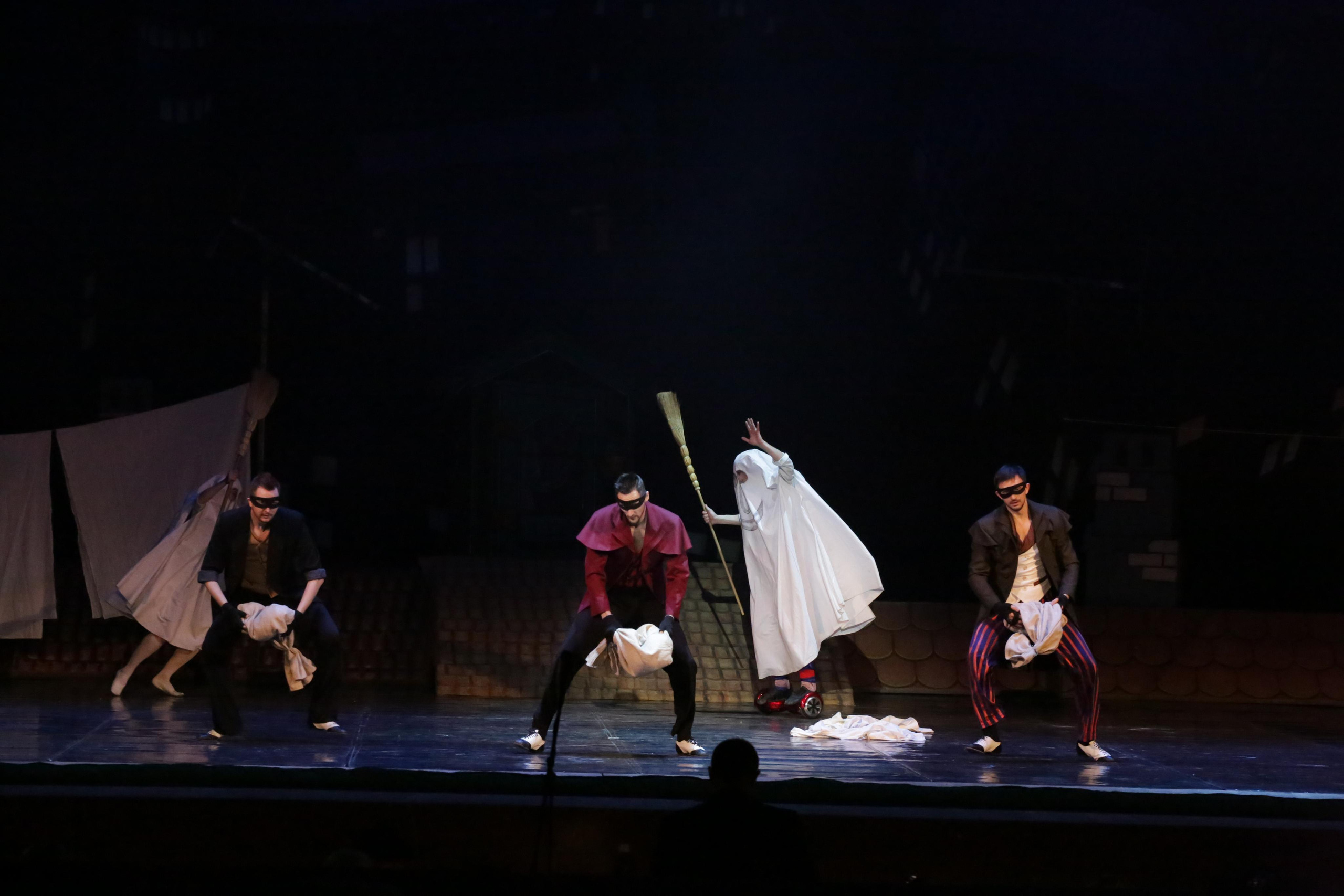 Балет Донбасс-опера спектакль «Малыш и Карлсон». Фотограф в Сочи Юрий Шептаев