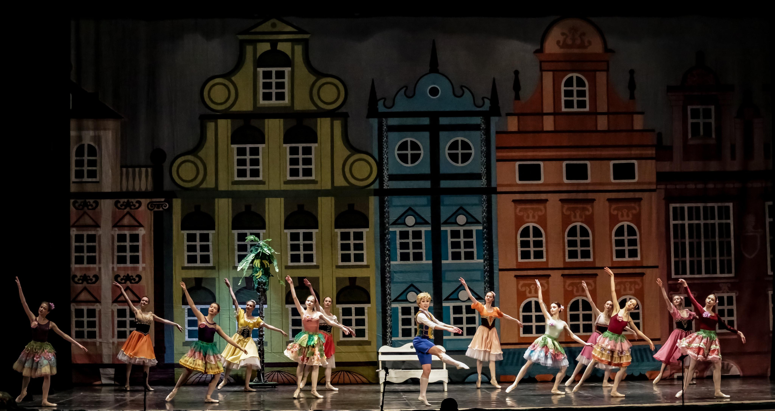 Балет Донбасс-опера спектакль «Малыш и Карлсон». Фотограф в Сочи Юрий Шептаев