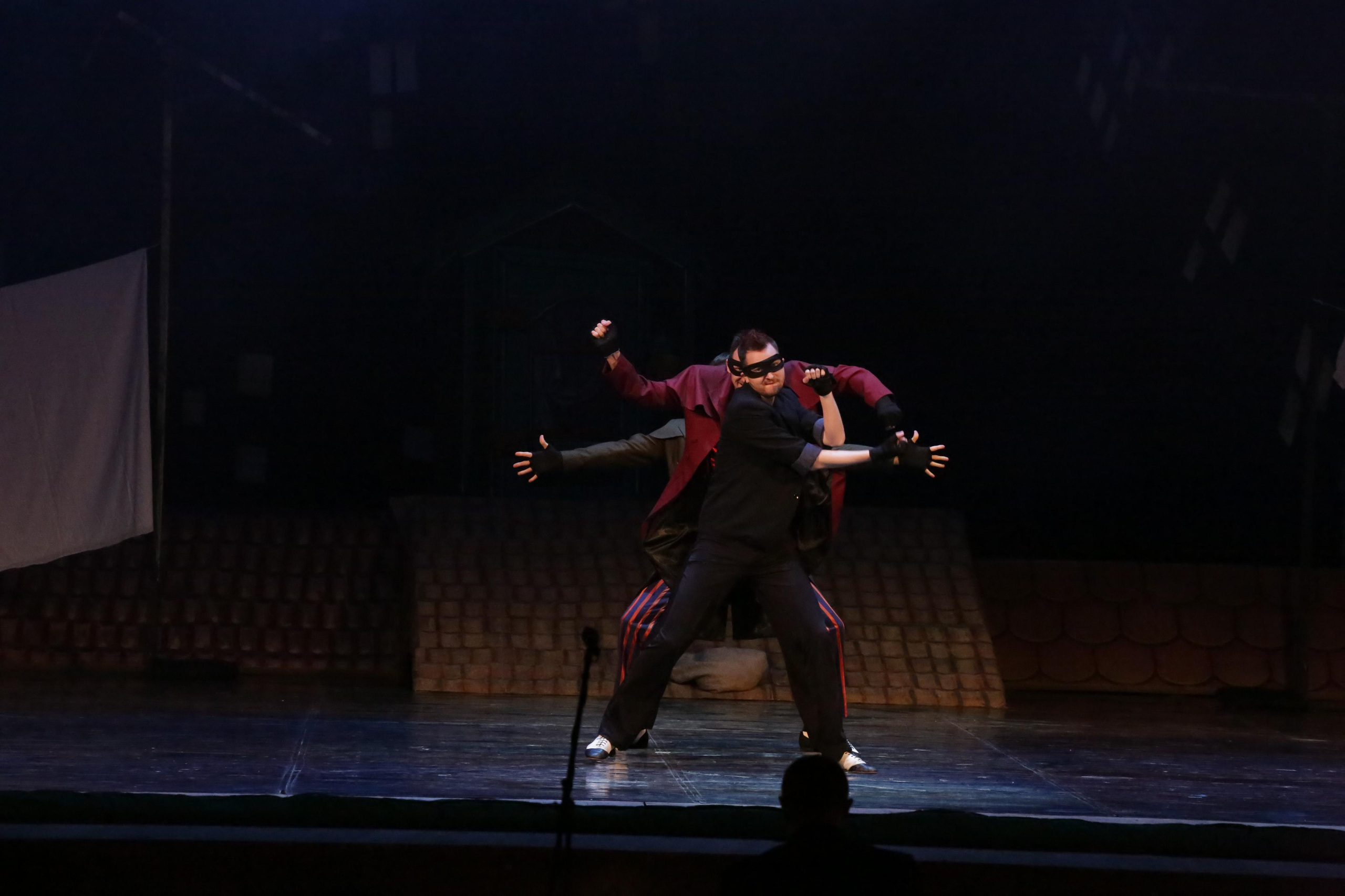 Балет Донбасс-опера спектакль «Малыш и Карлсон». Фотограф в Сочи Юрий Шептаев