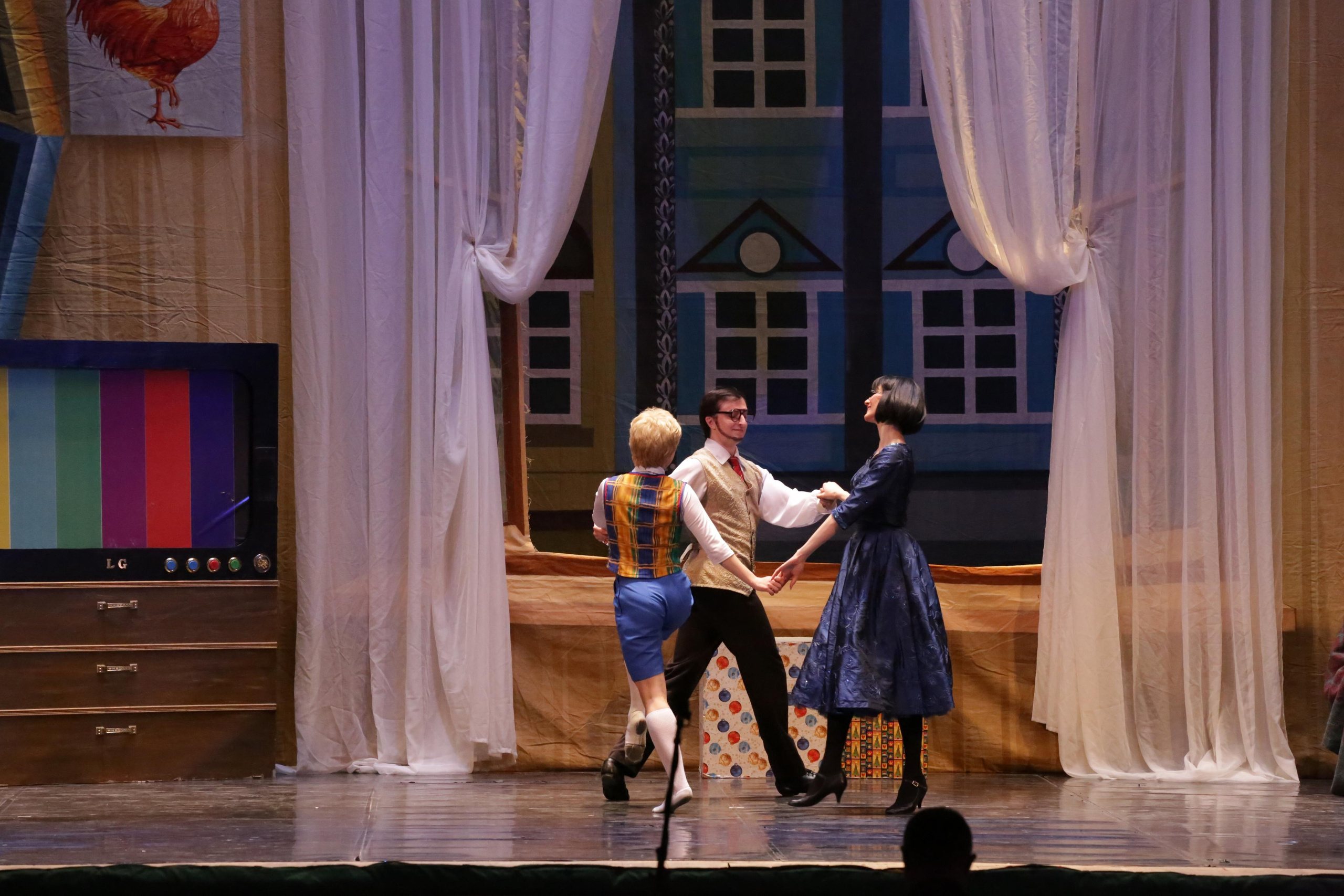 Балет Донбасс-опера спектакль «Малыш и Карлсон». Фотограф в Сочи Юрий Шептаев