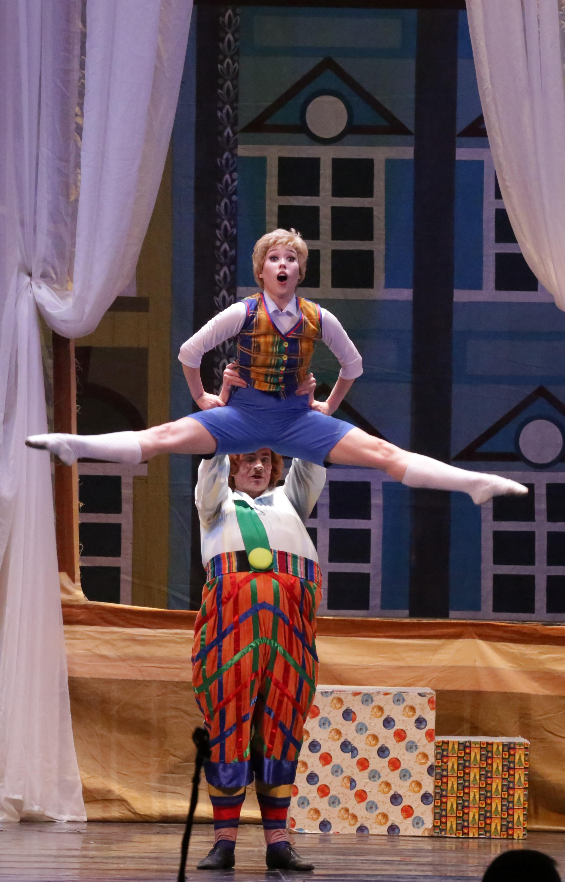 Балет Донбасс-опера спектакль «Малыш и Карлсон». Фотограф в Сочи Юрий Шептаев