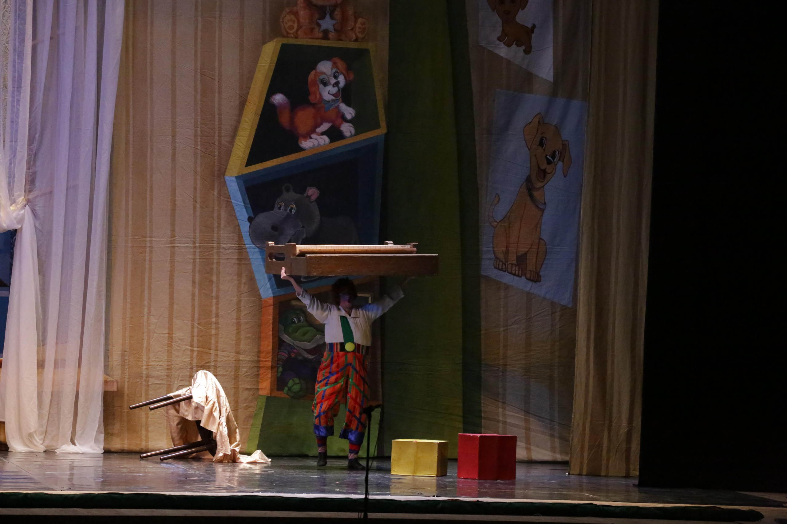 Балет Донбасс-опера спектакль «Малыш и Карлсон». Фотограф в Сочи Юрий Шептаев