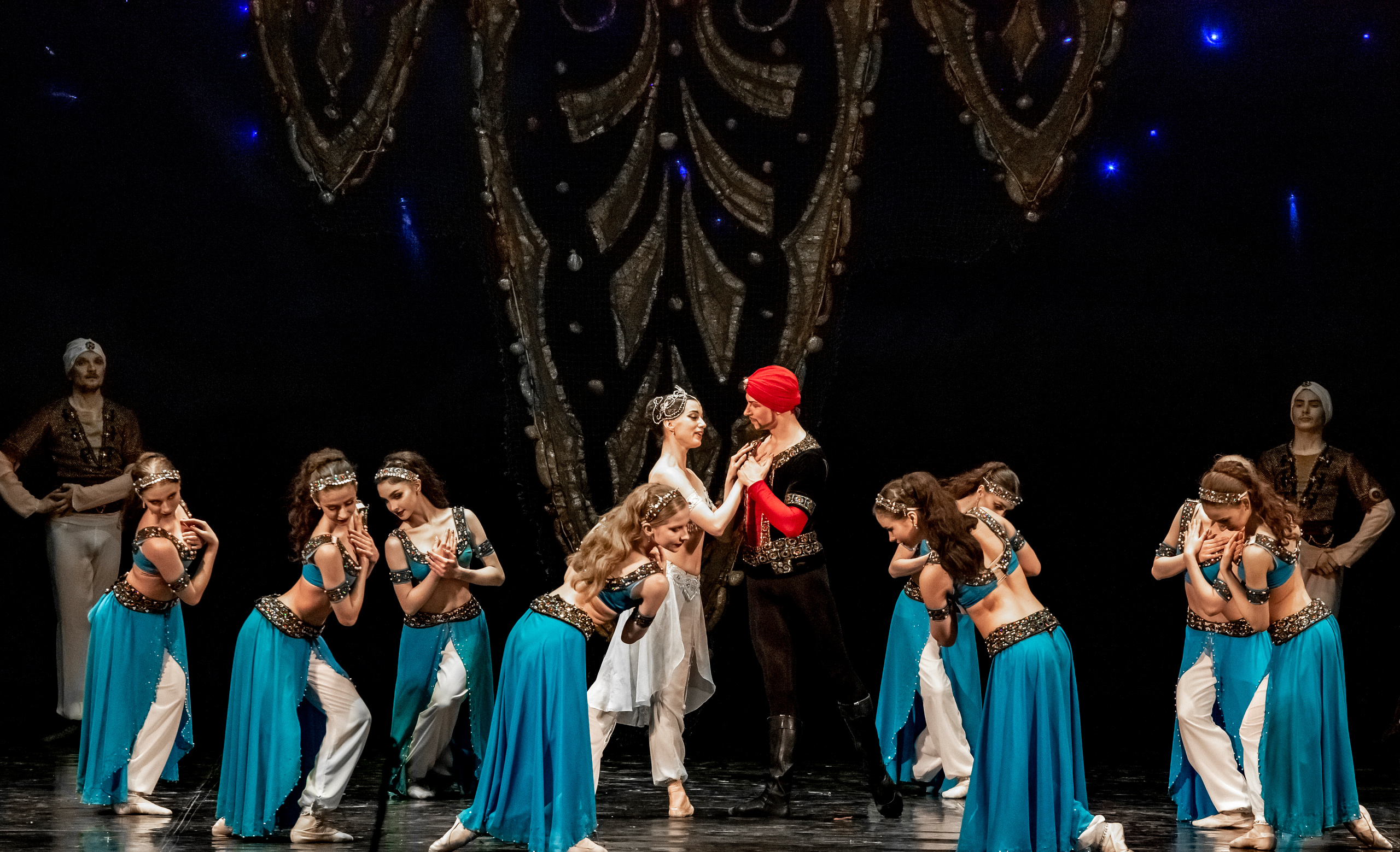 Балет Донбасс-опера спектакль «Тысяча и одна ночь». Фотограф в Сочи Юрий Шептаев