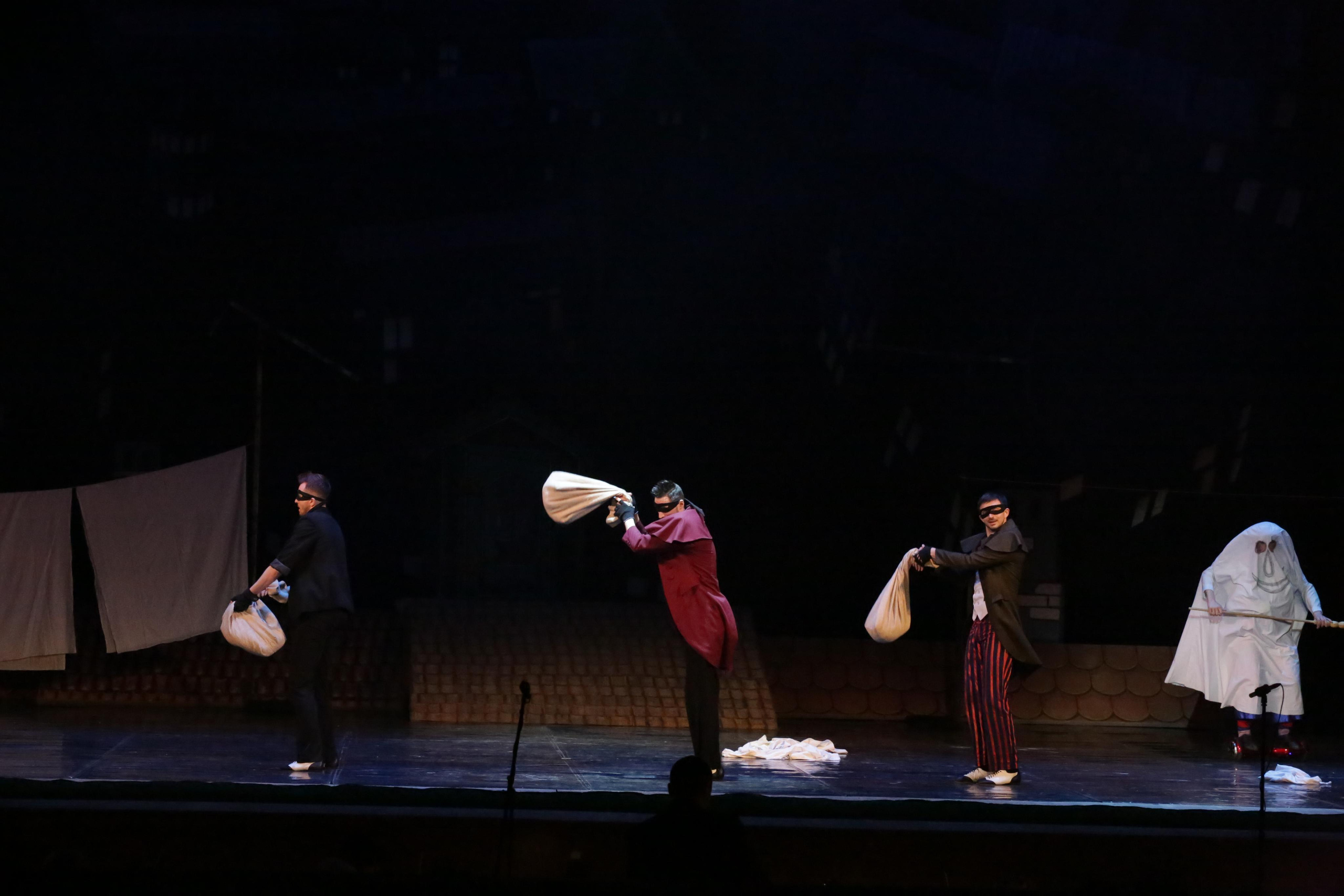 Балет Донбасс-опера спектакль «Малыш и Карлсон». Фотограф в Сочи Юрий Шептаев