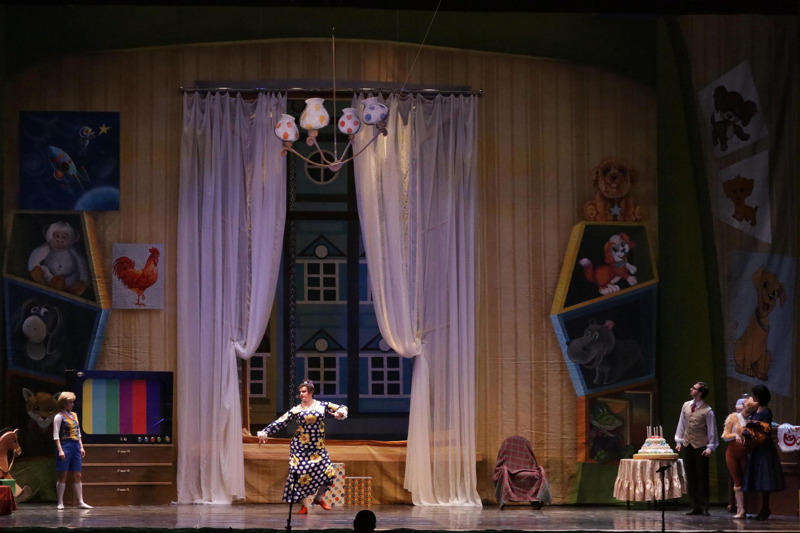 Балет Донбасс-опера спектакль «Малыш и Карлсон». Фотограф в Сочи Юрий Шептаев