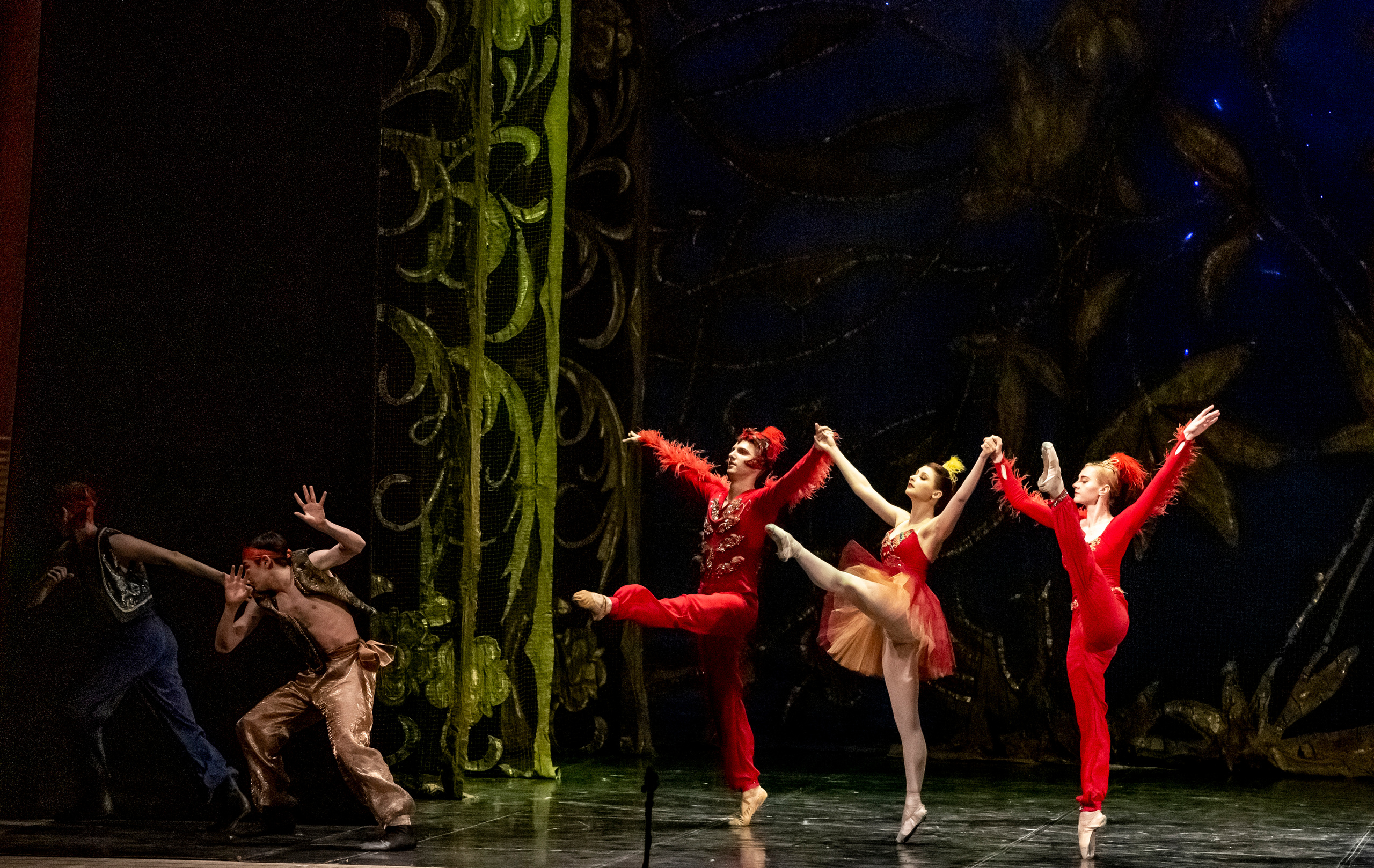 Балет Донбасс-опера спектакль «Тысяча и одна ночь». Фотограф в Сочи Юрий Шептаев