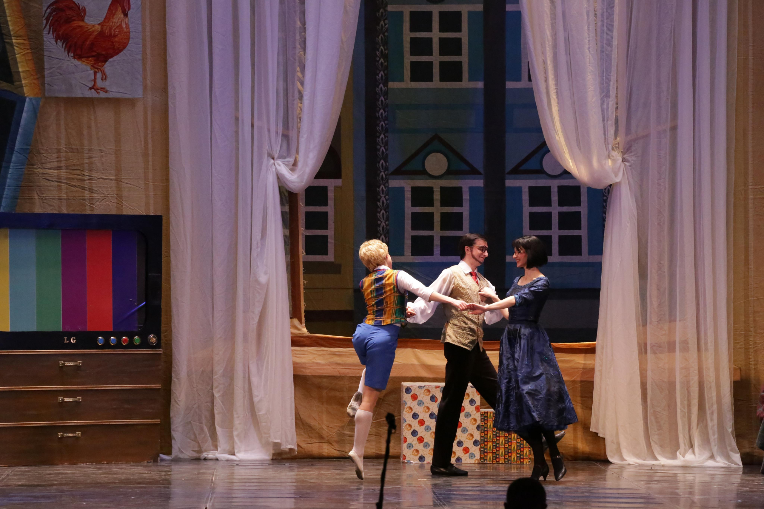 Балет Донбасс-опера спектакль «Малыш и Карлсон». Фотограф в Сочи Юрий Шептаев