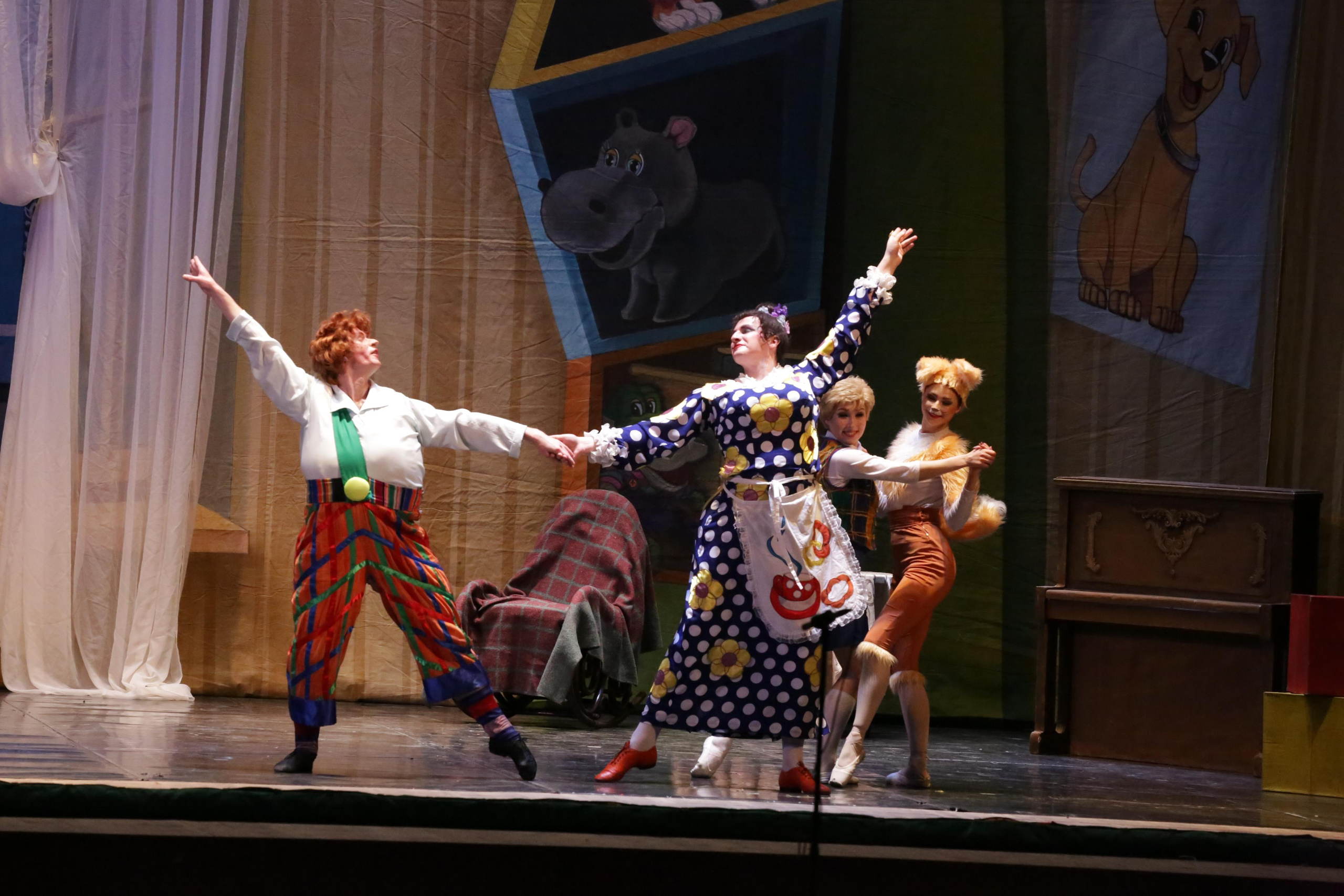 Балет Донбасс-опера спектакль «Малыш и Карлсон». Фотограф в Сочи Юрий Шептаев
