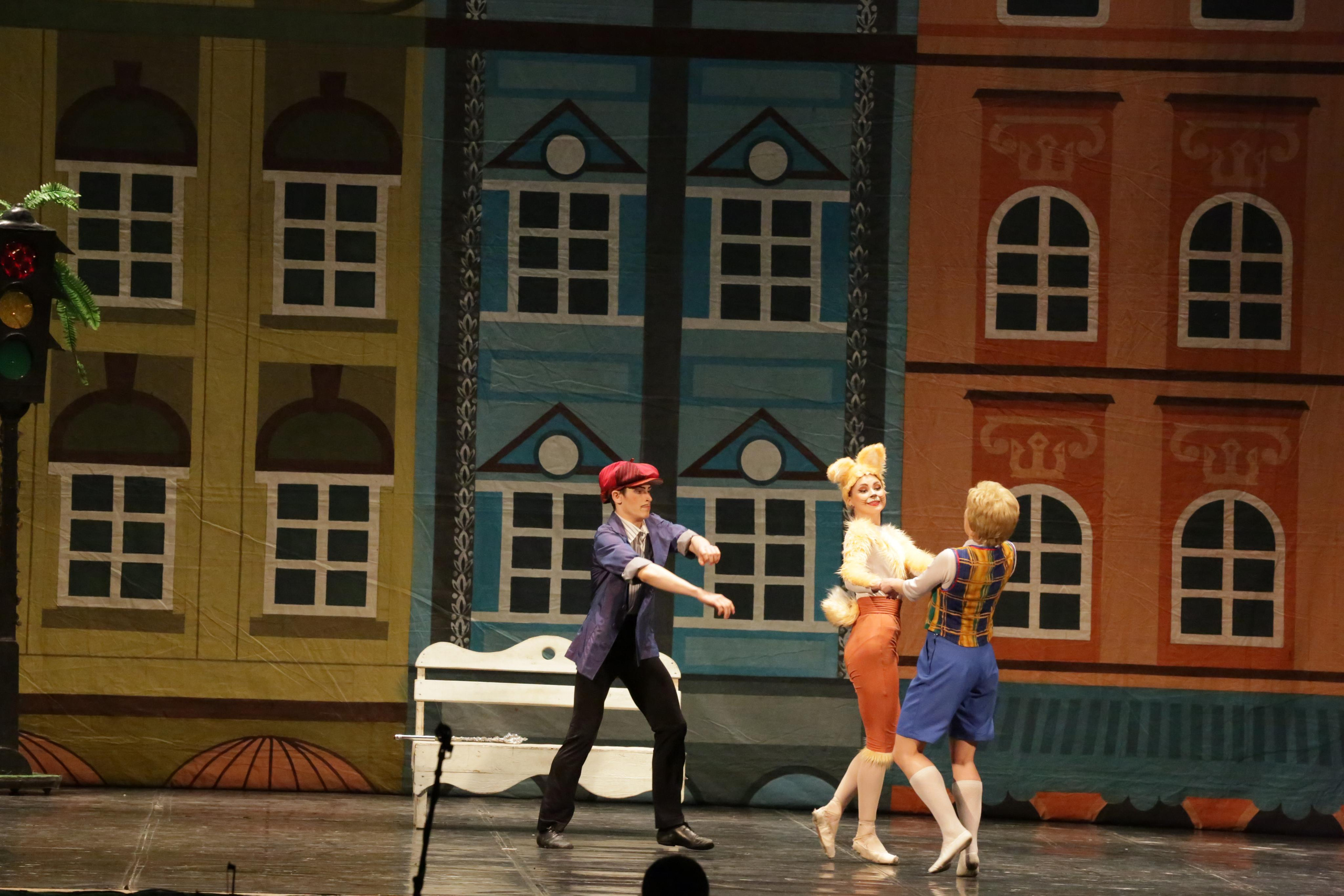 Балет Донбасс-опера спектакль «Малыш и Карлсон». Фотограф в Сочи Юрий Шептаев