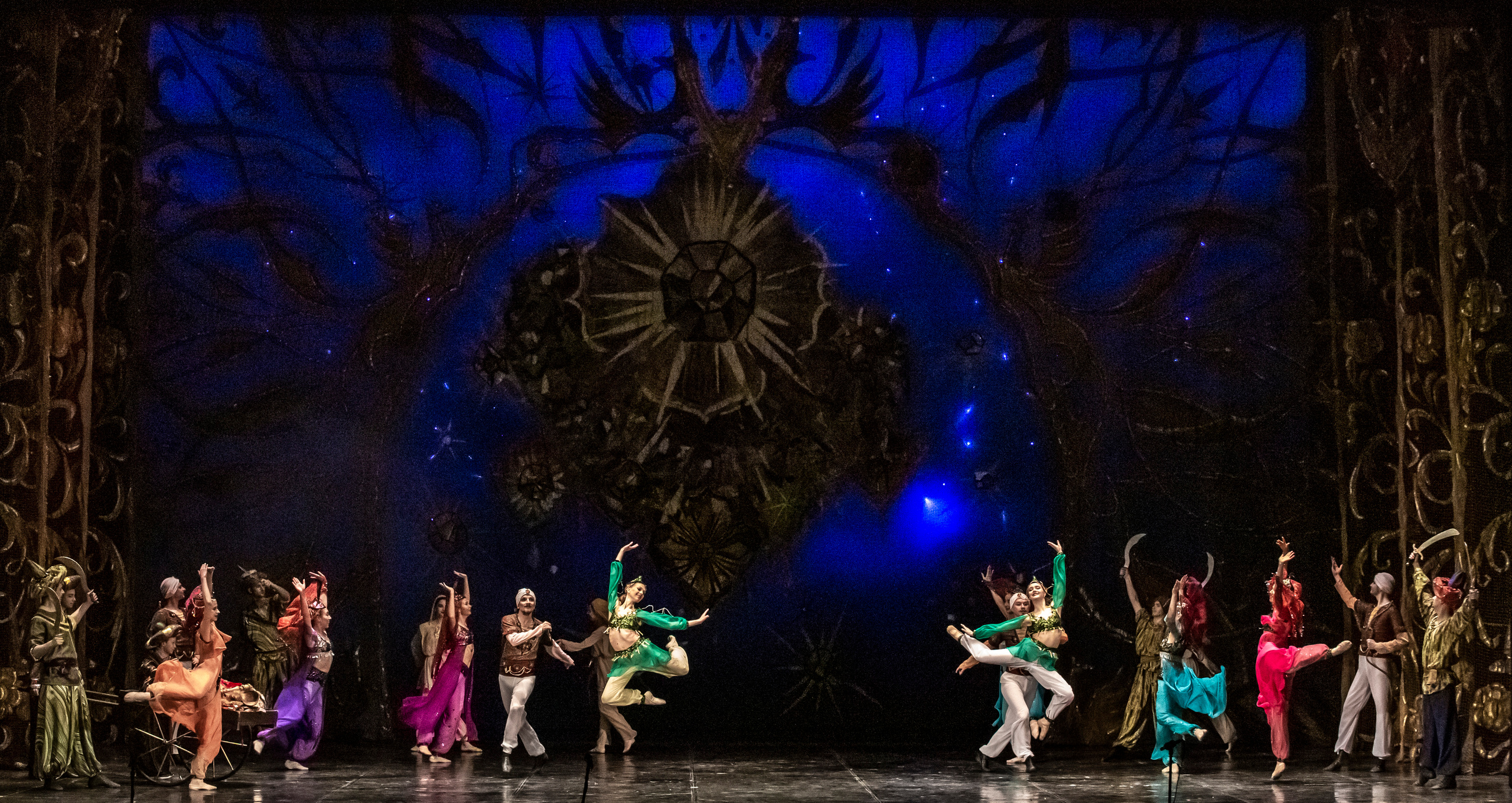 Балет Донбасс-опера спектакль «Тысяча и одна ночь». Фотограф в Сочи Юрий Шептаев