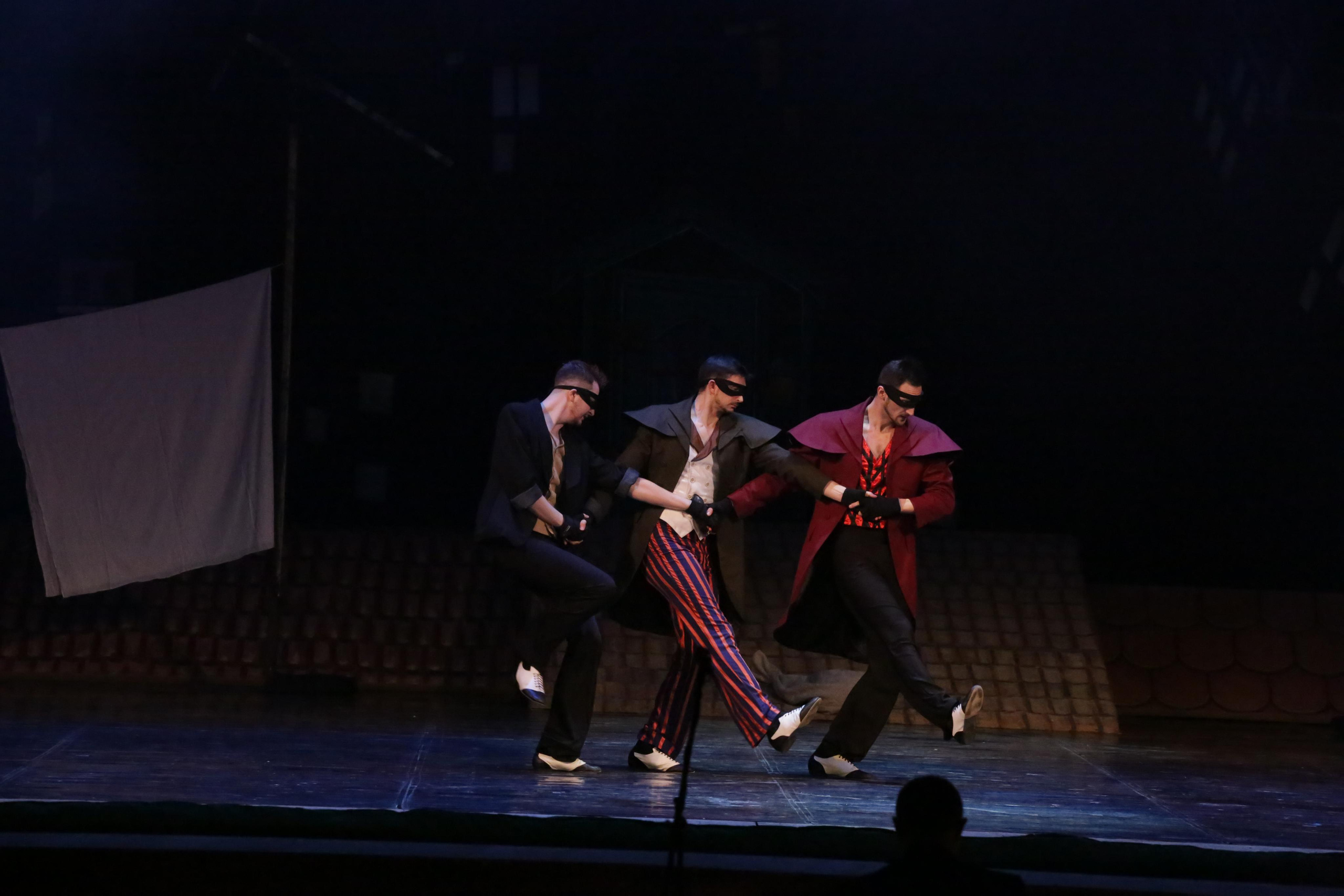 Балет Донбасс-опера спектакль «Малыш и Карлсон». Фотограф в Сочи Юрий Шептаев