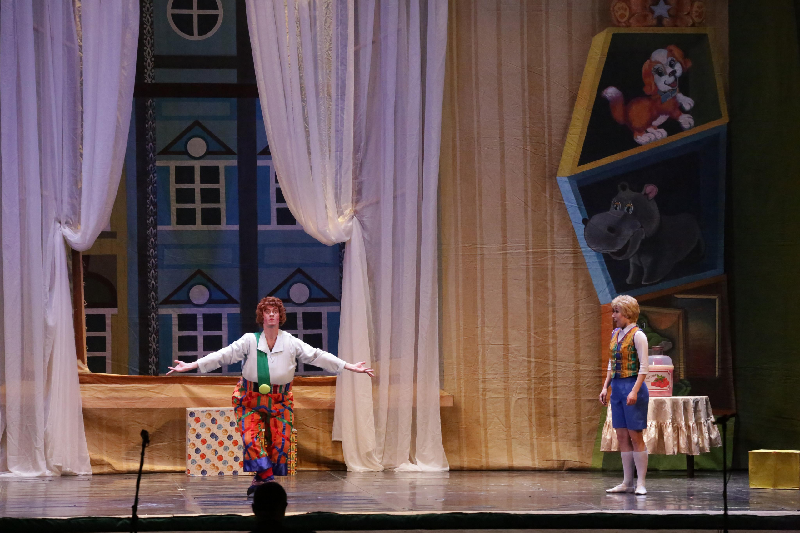 Балет Донбасс-опера спектакль «Малыш и Карлсон». Фотограф в Сочи Юрий Шептаев