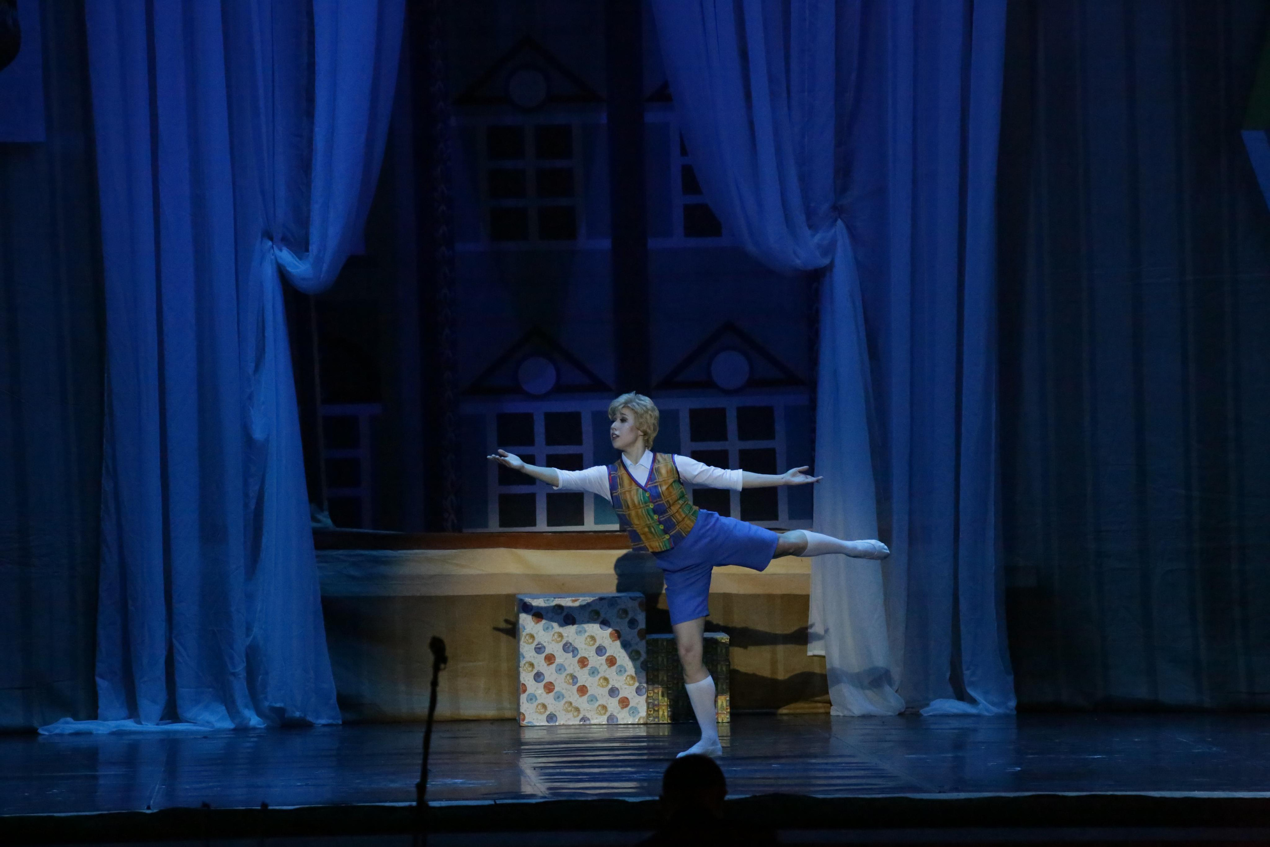 Балет Донбасс-опера спектакль «Малыш и Карлсон». Фотограф в Сочи Юрий Шептаев