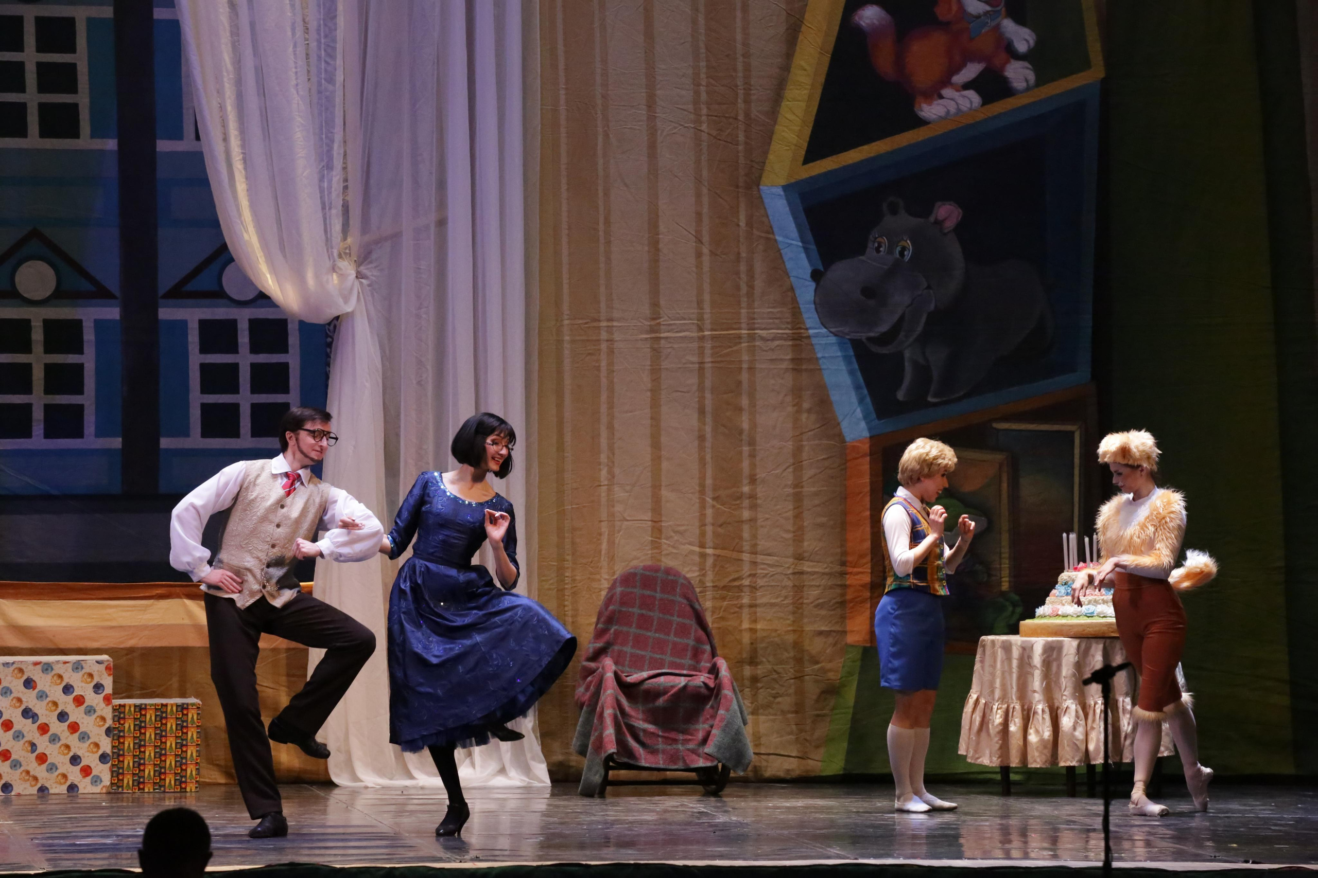 Балет Донбасс-опера спектакль «Малыш и Карлсон». Фотограф в Сочи Юрий Шептаев