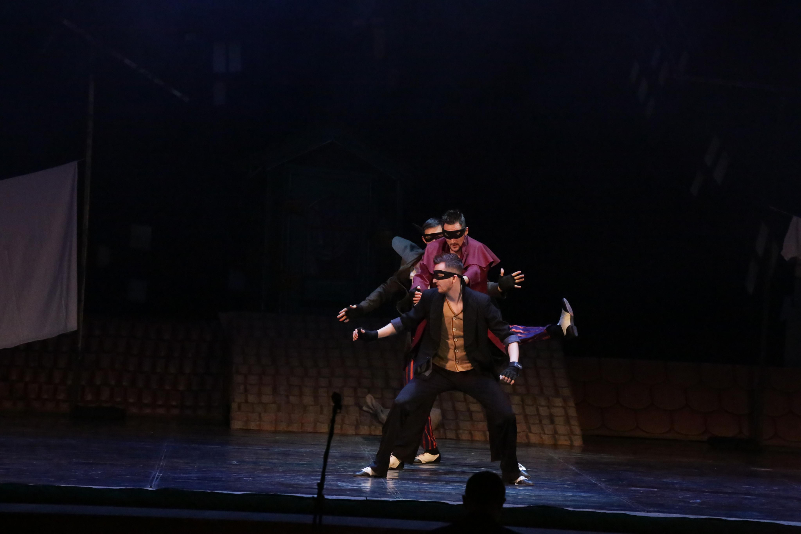 Балет Донбасс-опера спектакль «Малыш и Карлсон». Фотограф в Сочи Юрий Шептаев