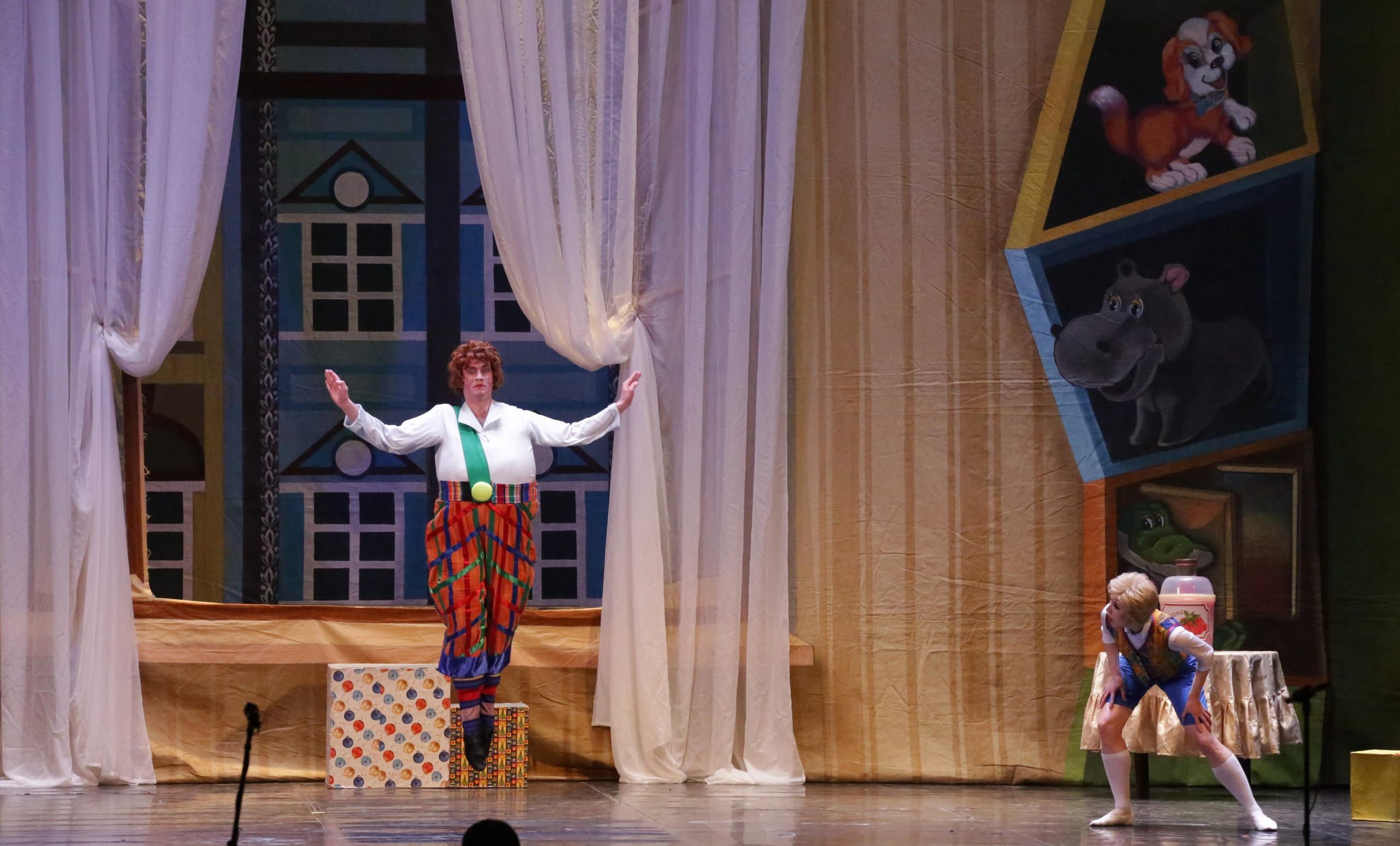 Балет Донбасс-опера спектакль «Малыш и Карлсон». Фотограф в Сочи Юрий Шептаев