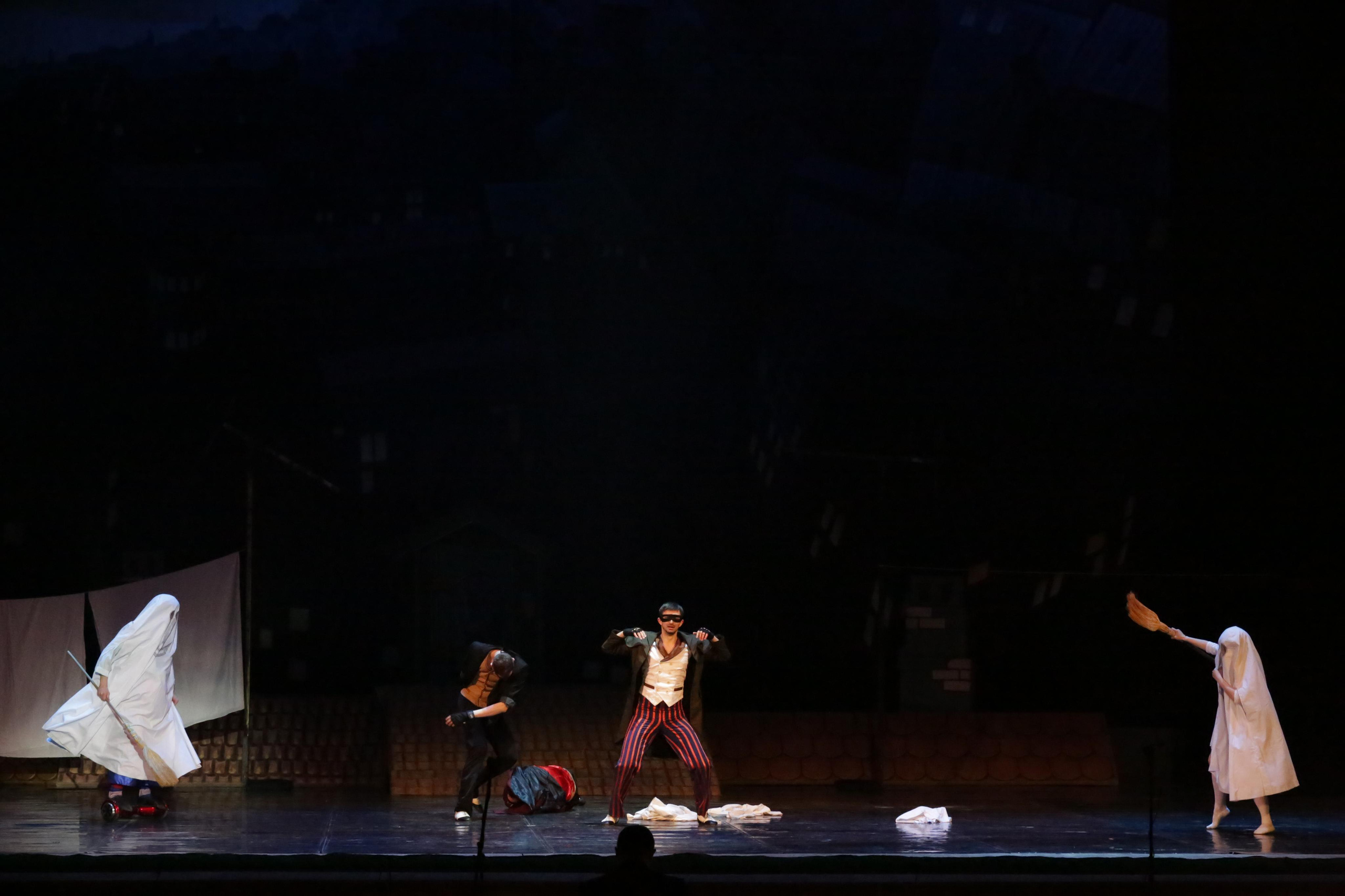 Балет Донбасс-опера спектакль «Малыш и Карлсон». Фотограф в Сочи Юрий Шептаев