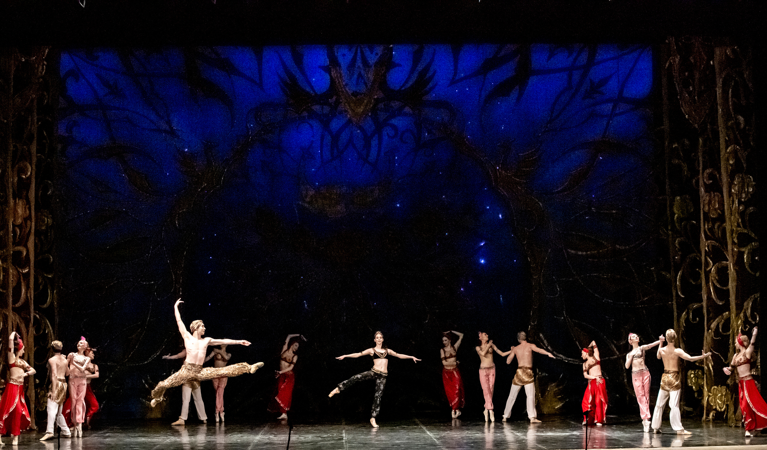 Балет Донбасс-опера спектакль «Тысяча и одна ночь». Фотограф в Сочи Юрий Шептаев