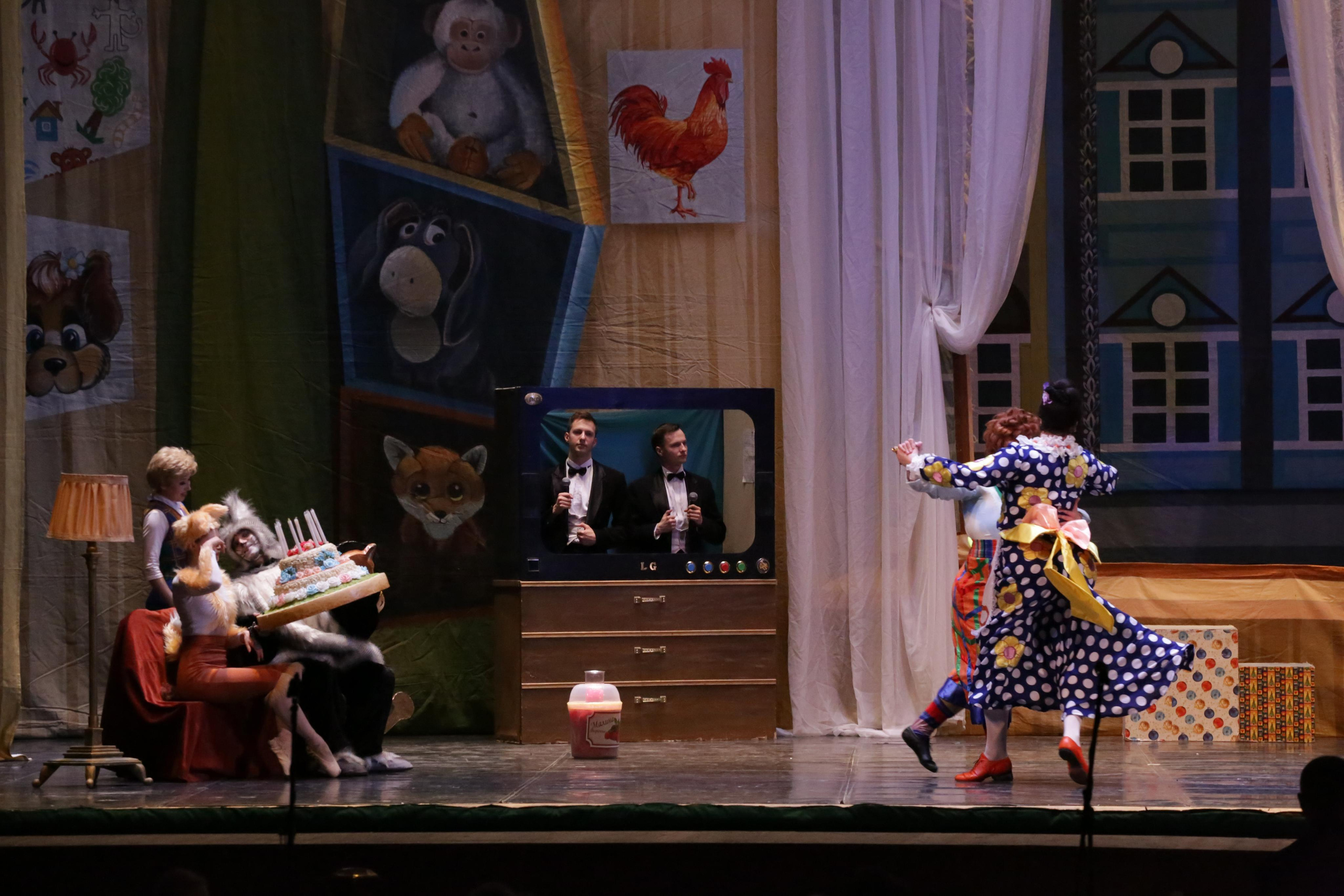 Балет Донбасс-опера спектакль «Малыш и Карлсон». Фотограф в Сочи Юрий Шептаев