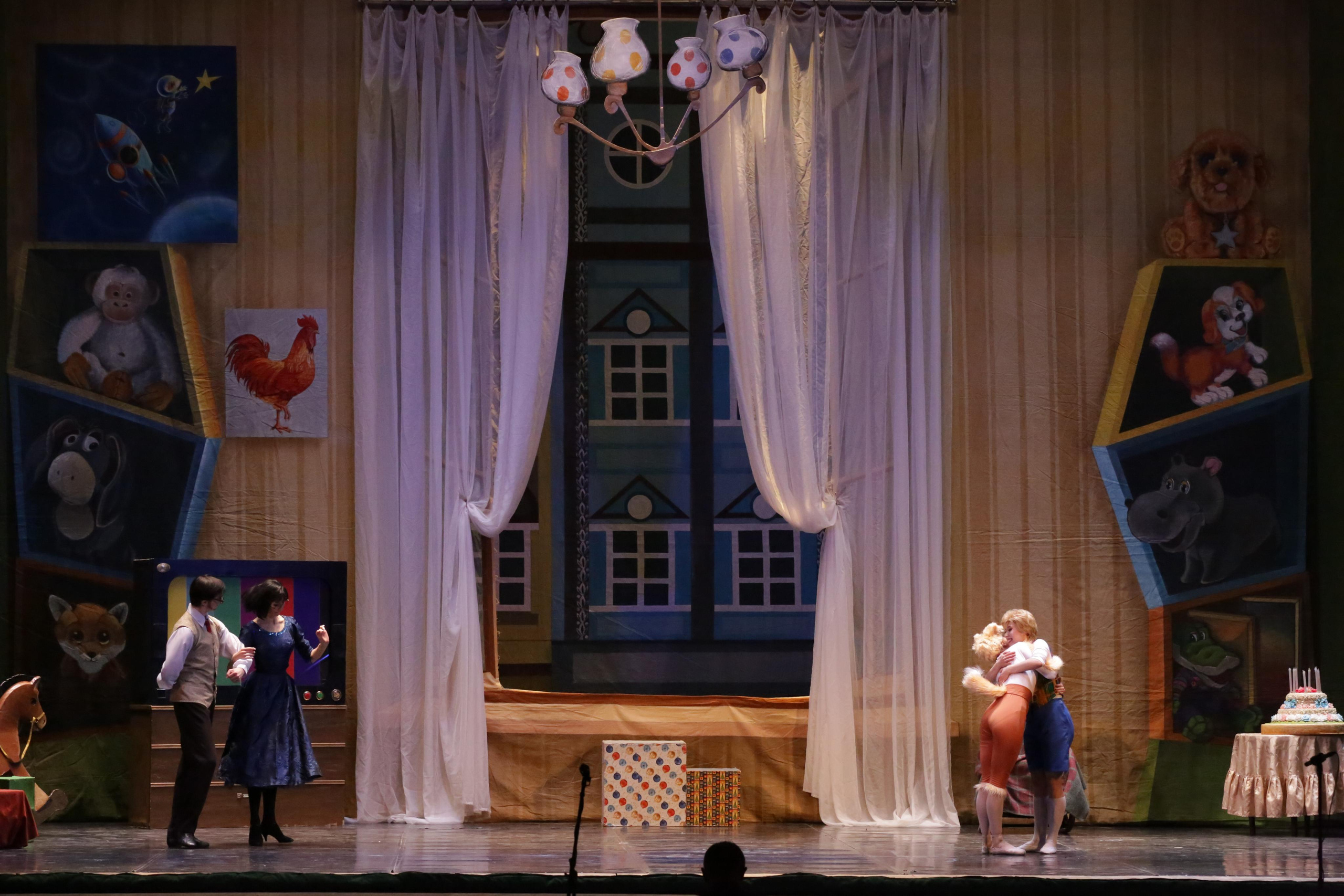 Балет Донбасс-опера спектакль «Малыш и Карлсон». Фотограф в Сочи Юрий Шептаев