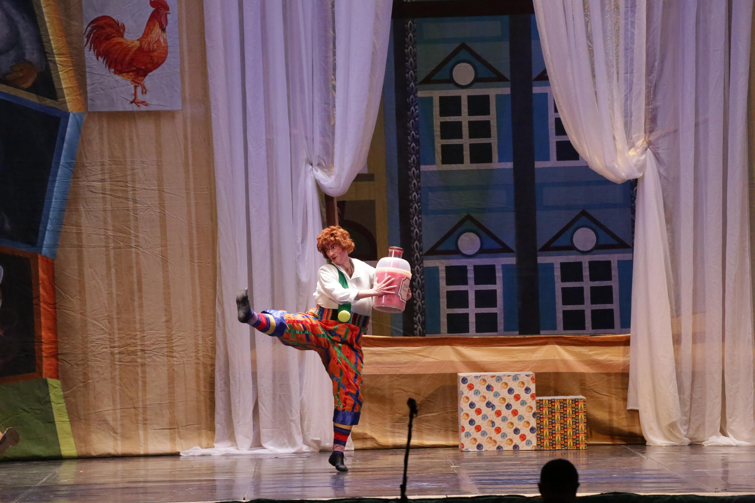 Балет Донбасс-опера спектакль «Малыш и Карлсон». Фотограф в Сочи Юрий Шептаев