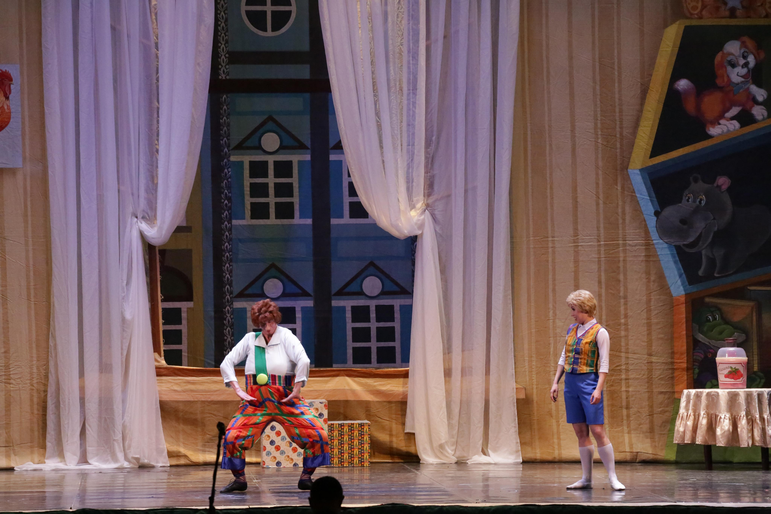 Балет Донбасс-опера спектакль «Малыш и Карлсон». Фотограф в Сочи Юрий Шептаев