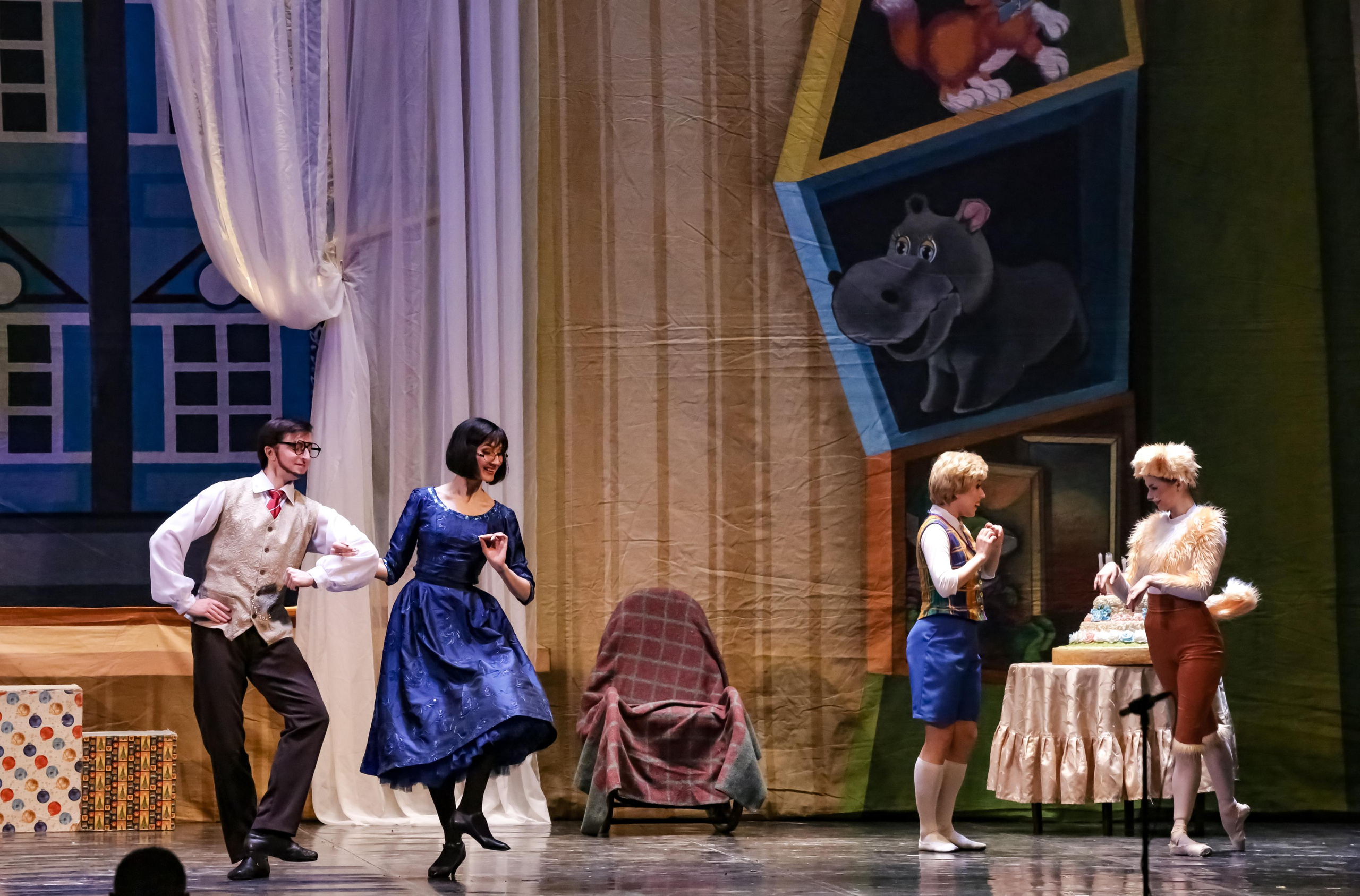 Балет Донбасс-опера спектакль «Малыш и Карлсон». Фотограф в Сочи Юрий Шептаев