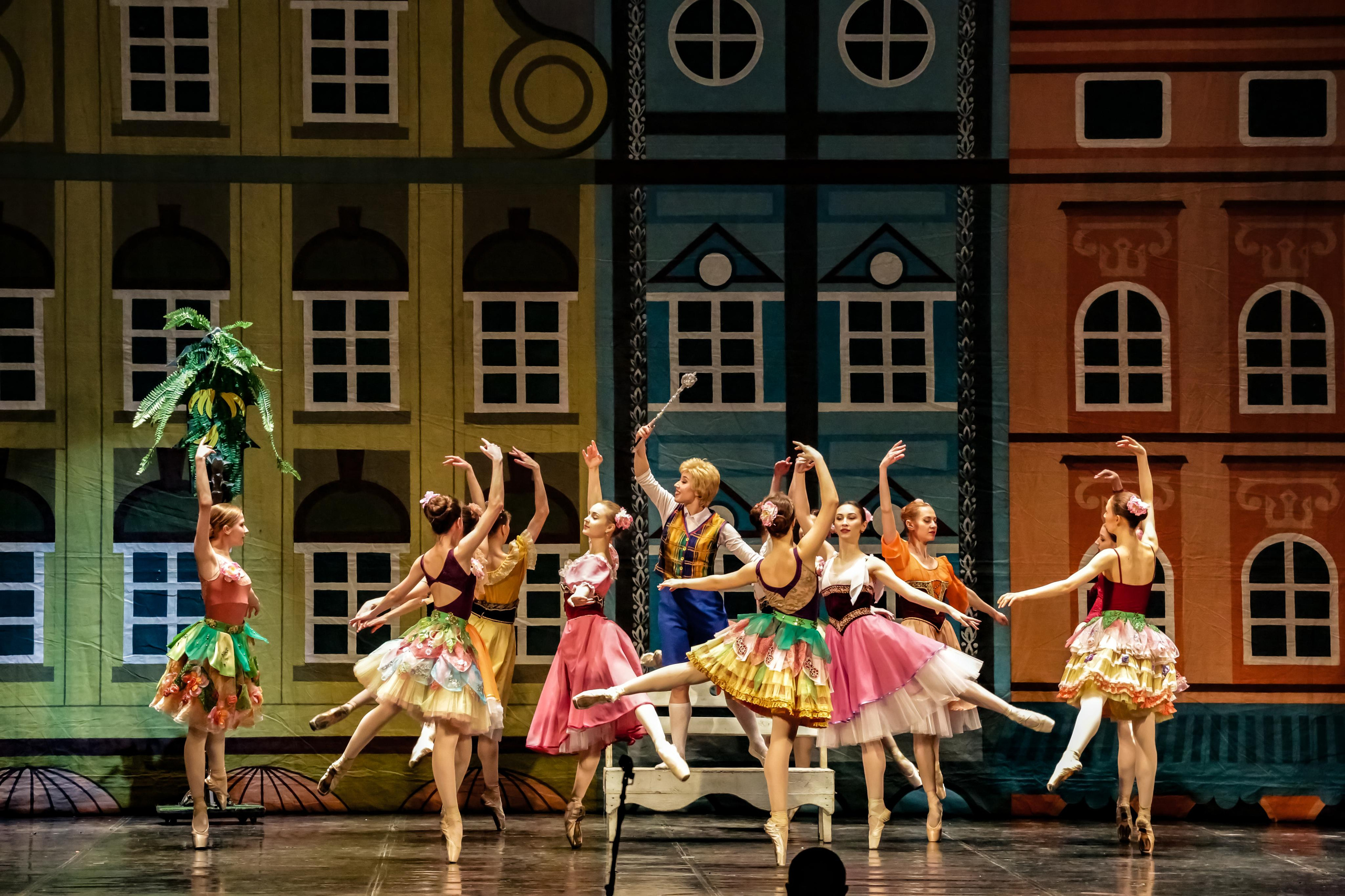 Балет Донбасс-опера спектакль «Малыш и Карлсон». Фотограф в Сочи Юрий Шептаев