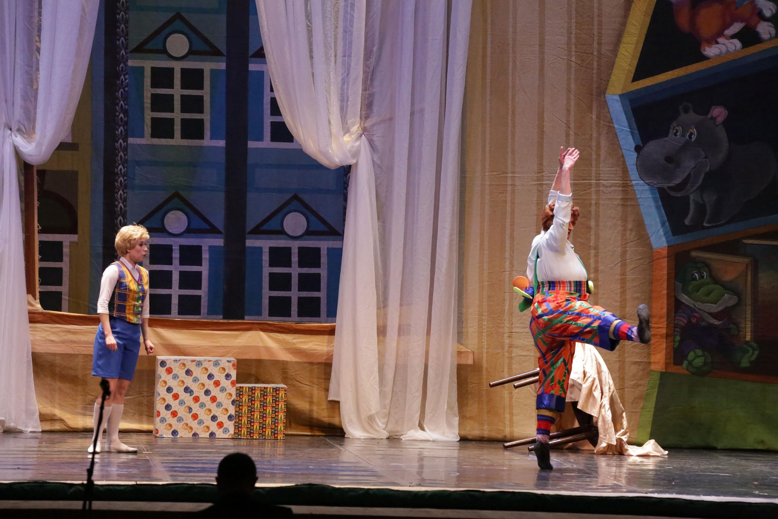 Балет Донбасс-опера спектакль «Малыш и Карлсон». Фотограф в Сочи Юрий Шептаев