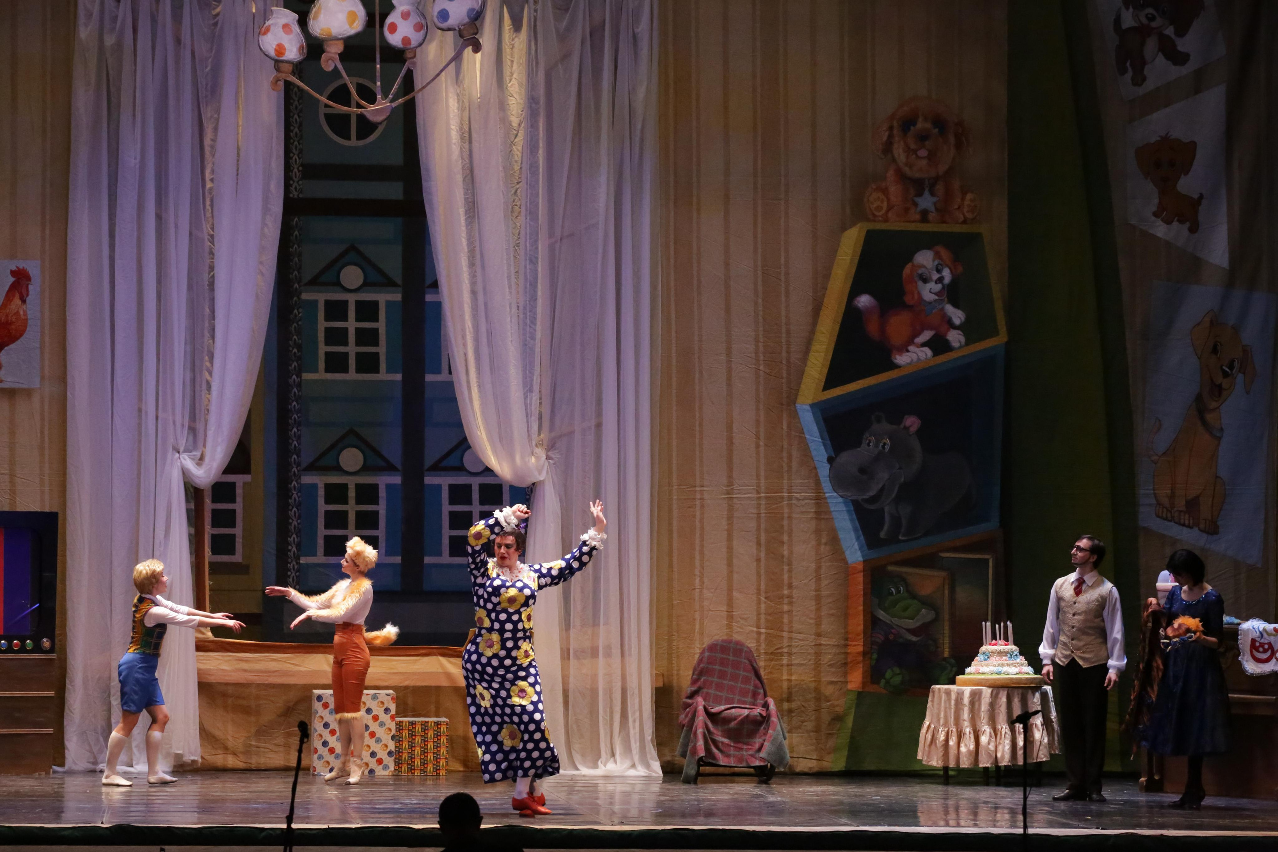 Балет Донбасс-опера спектакль «Малыш и Карлсон». Фотограф в Сочи Юрий Шептаев