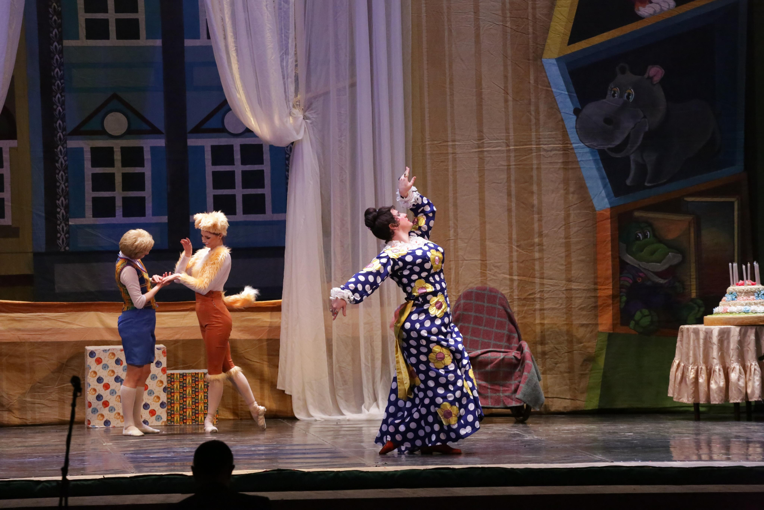 Балет Донбасс-опера спектакль «Малыш и Карлсон». Фотограф в Сочи Юрий Шептаев