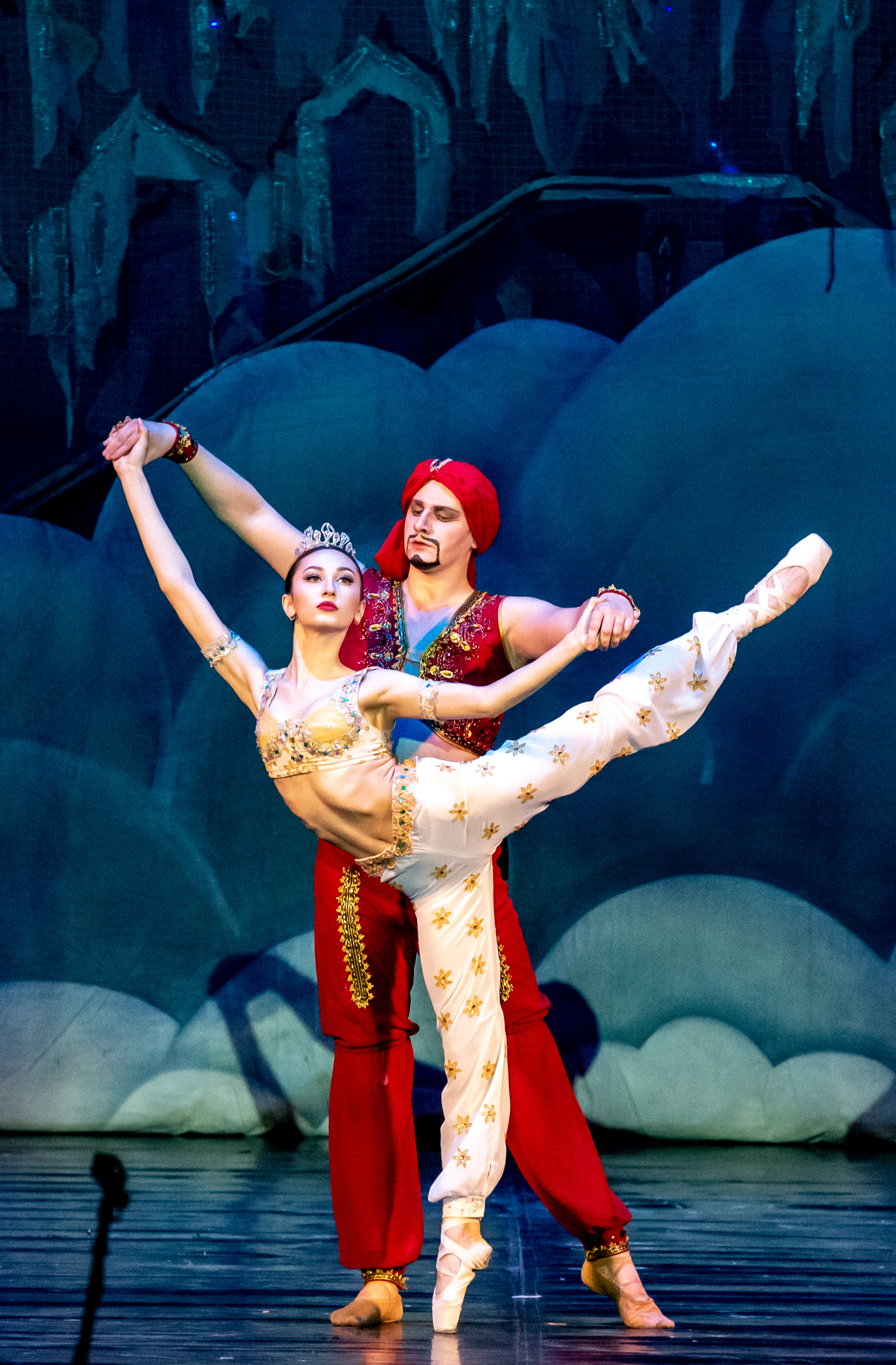 Балет Донбасс-опера спектакль «Тысяча и одна ночь». Фотограф в Сочи Юрий Шептаев