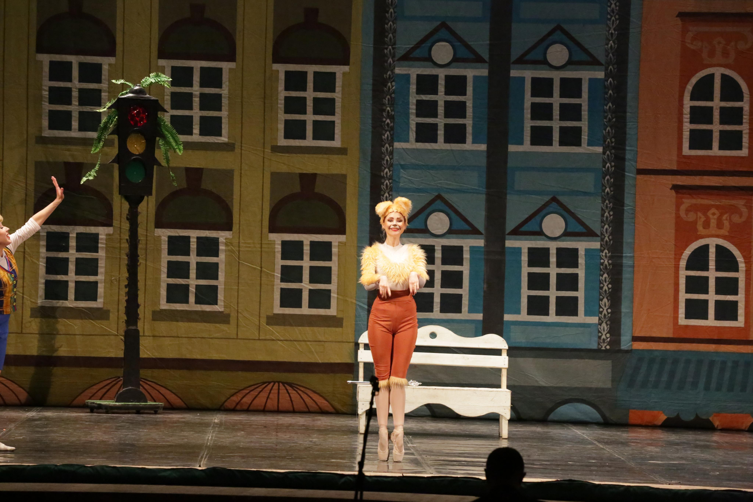 Балет Донбасс-опера спектакль «Малыш и Карлсон». Фотограф в Сочи Юрий Шептаев