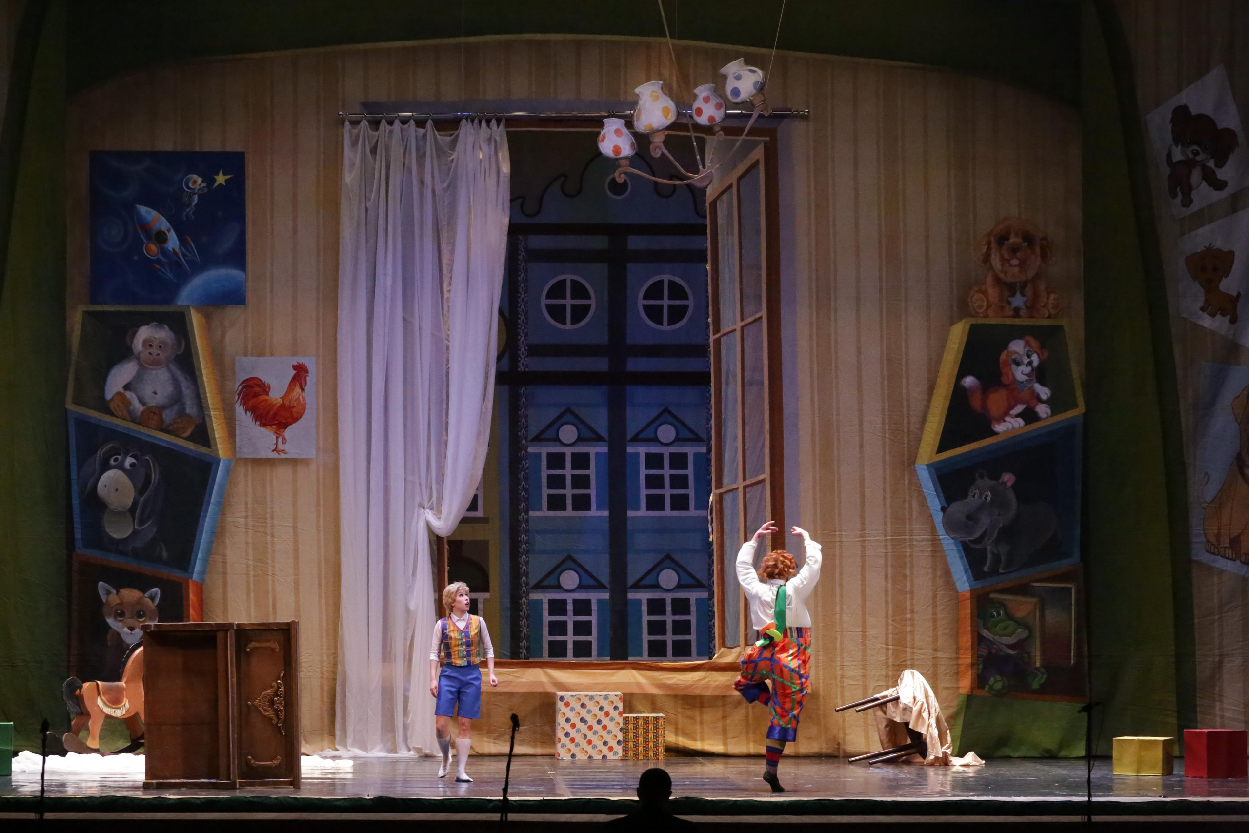 Балет Донбасс-опера спектакль «Малыш и Карлсон». Фотограф в Сочи Юрий Шептаев