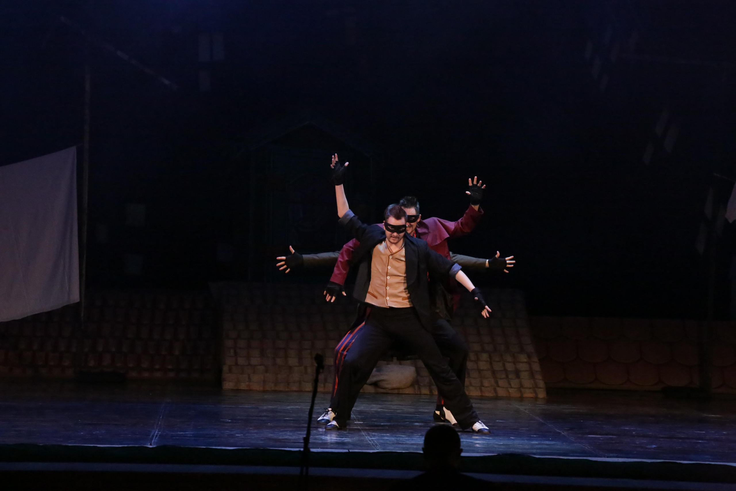 Балет Донбасс-опера спектакль «Малыш и Карлсон». Фотограф в Сочи Юрий Шептаев