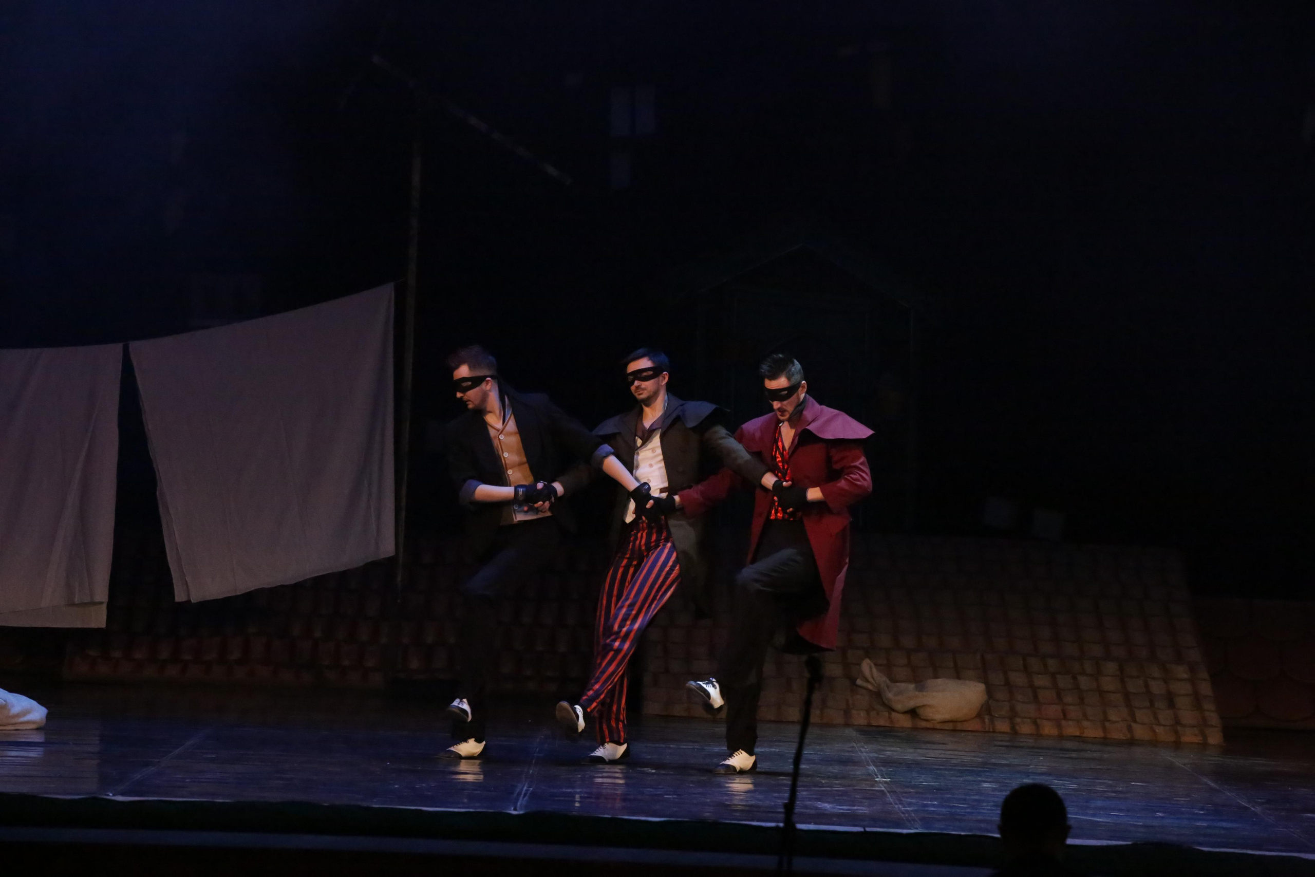 Балет Донбасс-опера спектакль «Малыш и Карлсон». Фотограф в Сочи Юрий Шептаев