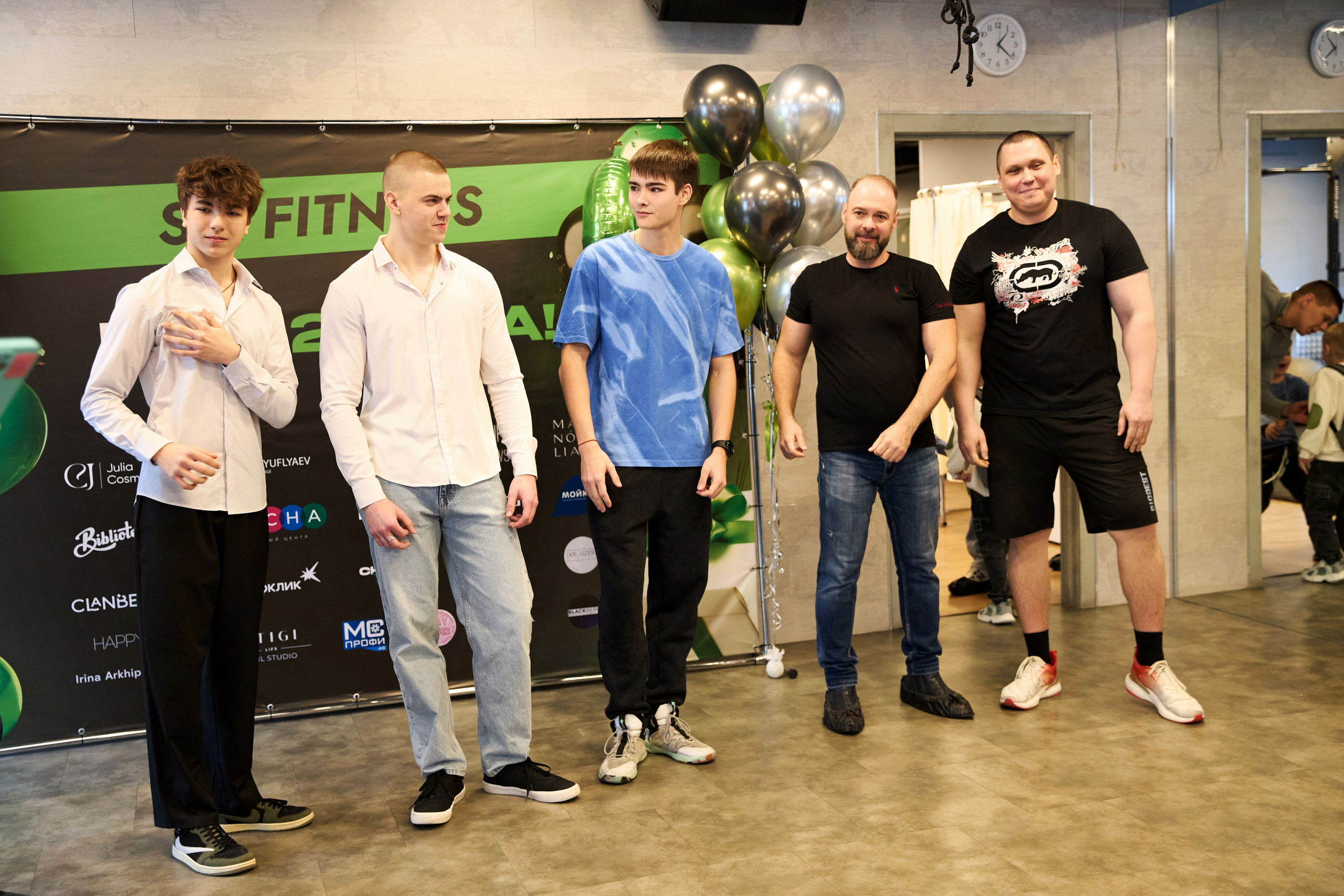 SQ — ФИТНЕС. 2 ГОДА. Фотограф Липецк. Фотограф в Липецке Татьяна Минаева. Портретный фотограф Липецк. Свадебный фотограф Липецк. Бизнес фотограф Липецк