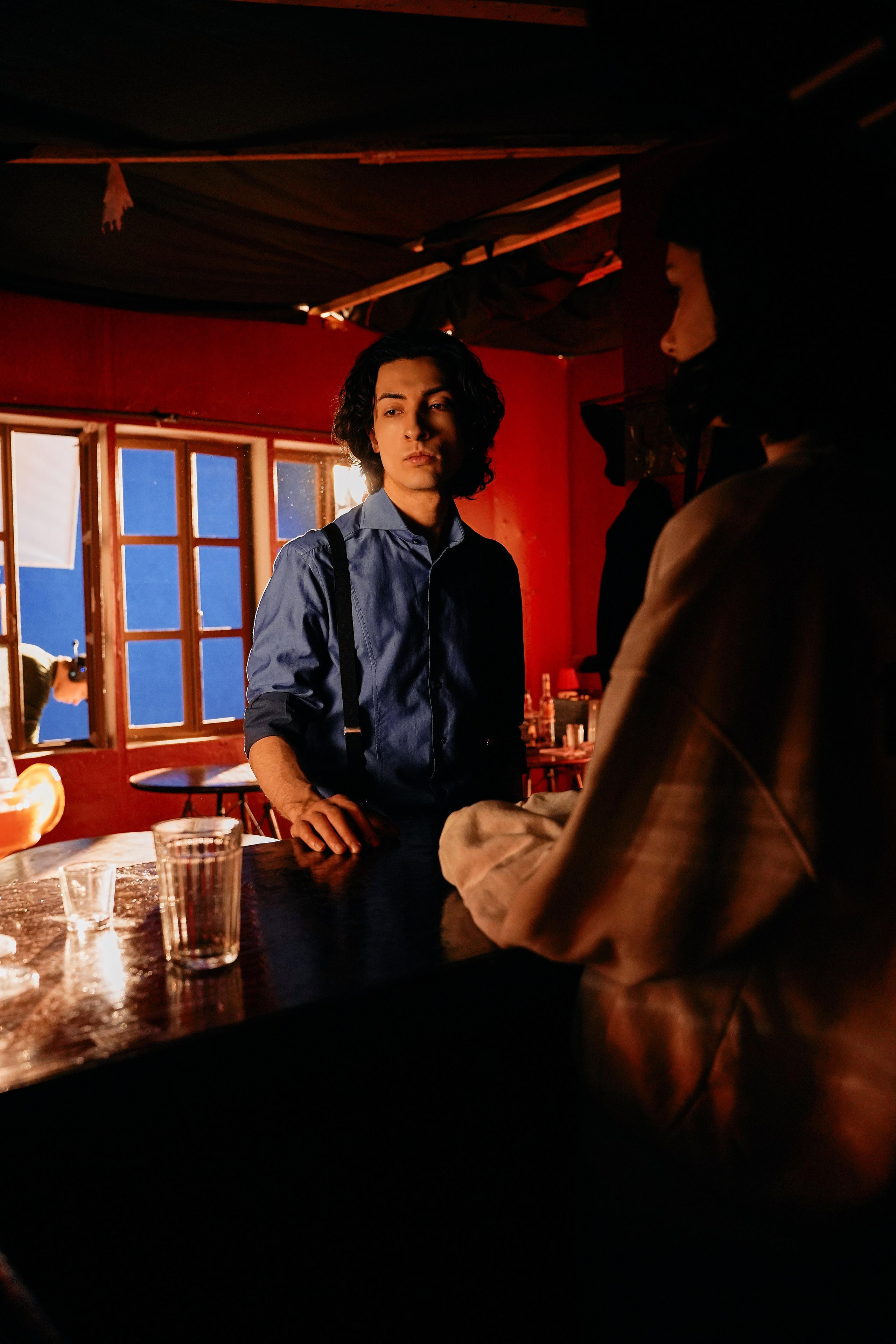 БЭКИ со съемок. Фотограф