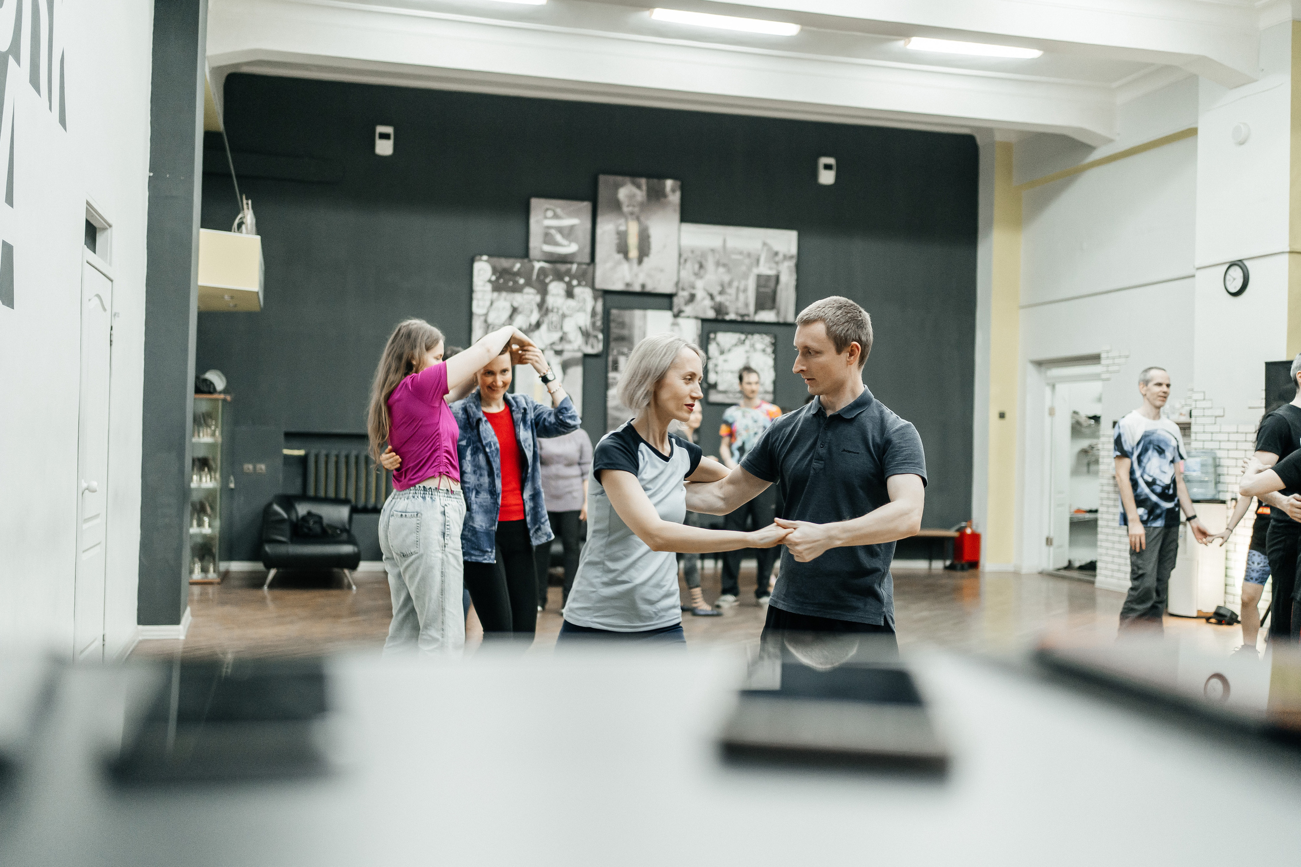 Репортаж с танцевальной тренировки Boogaloo. Семейный lifestyle фотограф в Ростове-на-Дону