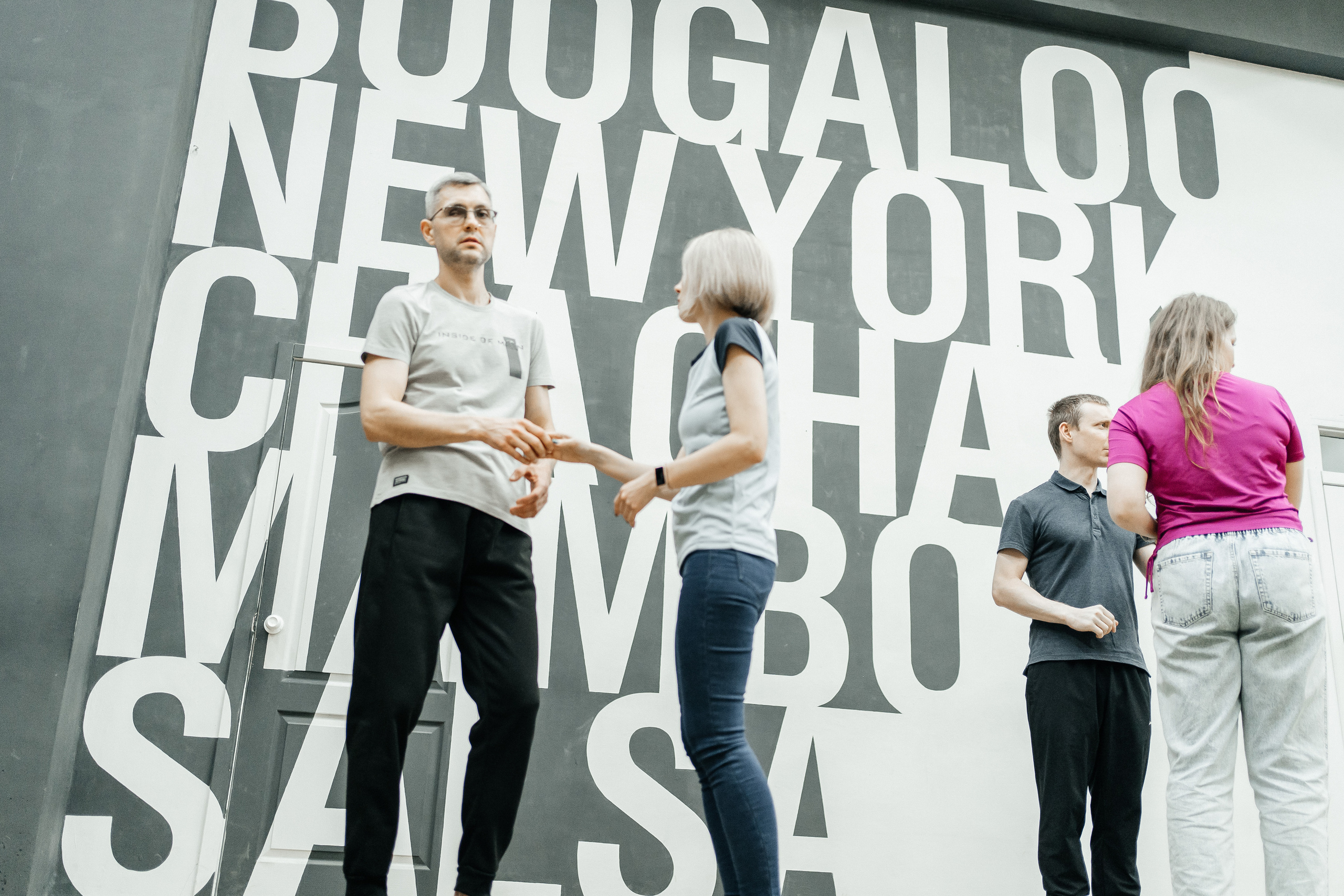 Репортаж с танцевальной тренировки Boogaloo. Семейный lifestyle фотограф в Ростове-на-Дону