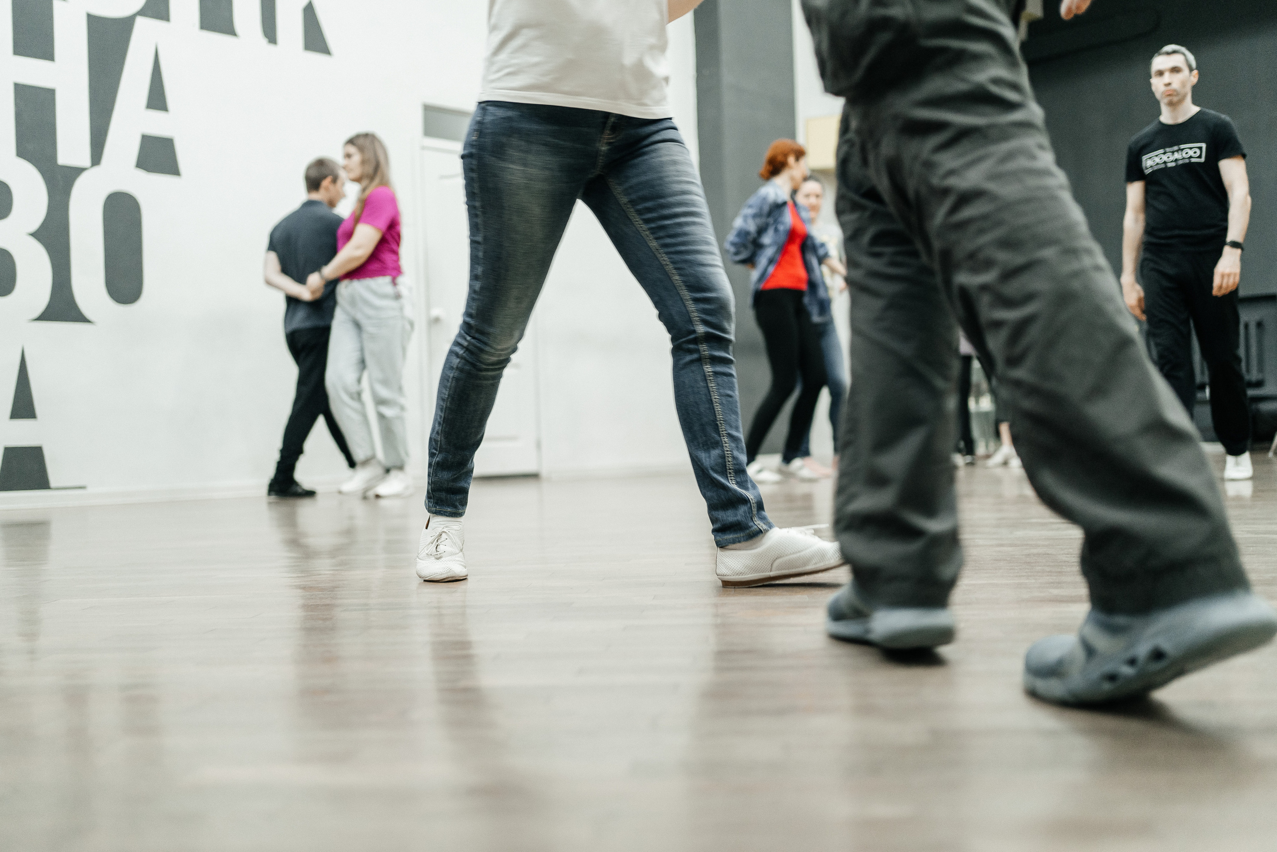 Репортаж с танцевальной тренировки Boogaloo. Семейный lifestyle фотограф в Ростове-на-Дону