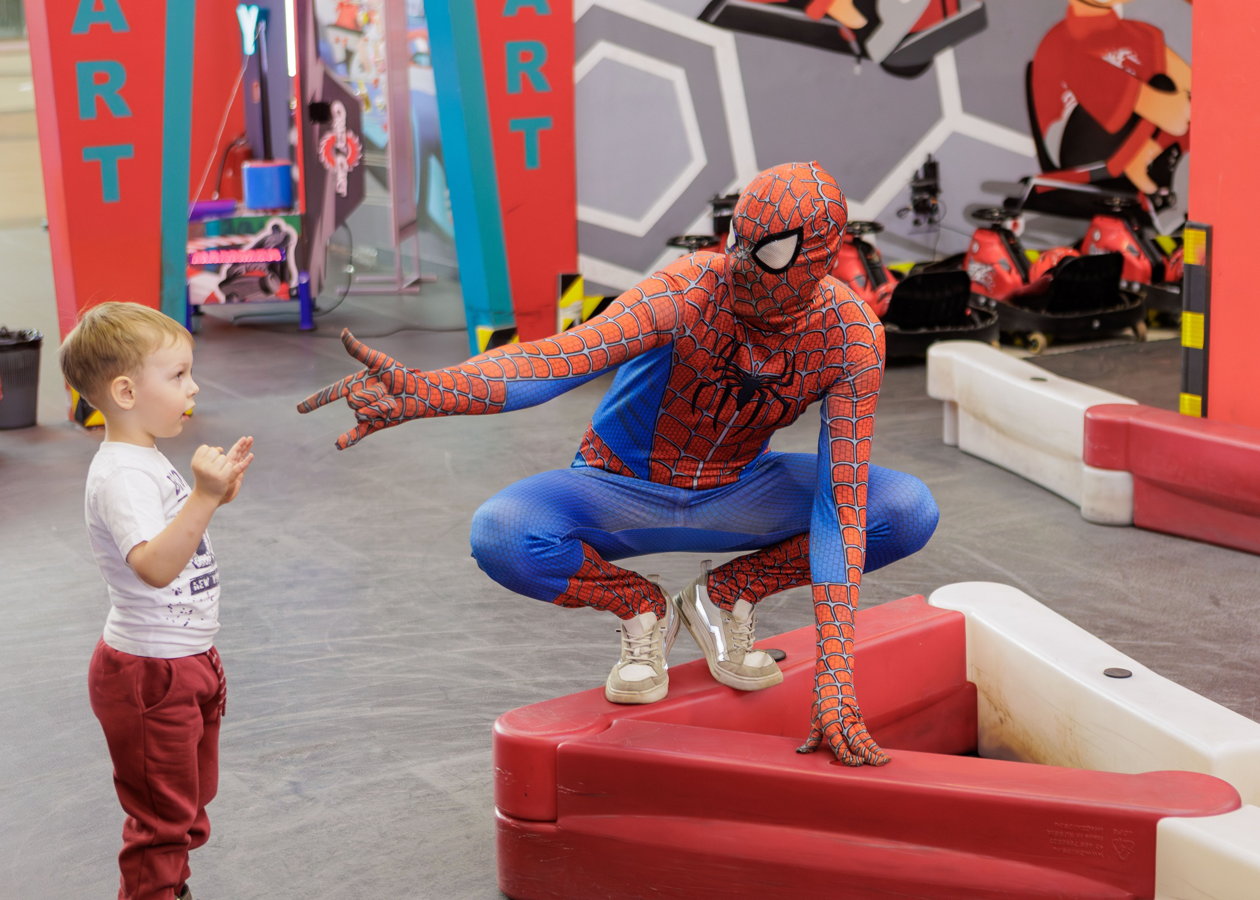 День рождения Дмитрия. Семейный и детский фотограф в Москве Юлия