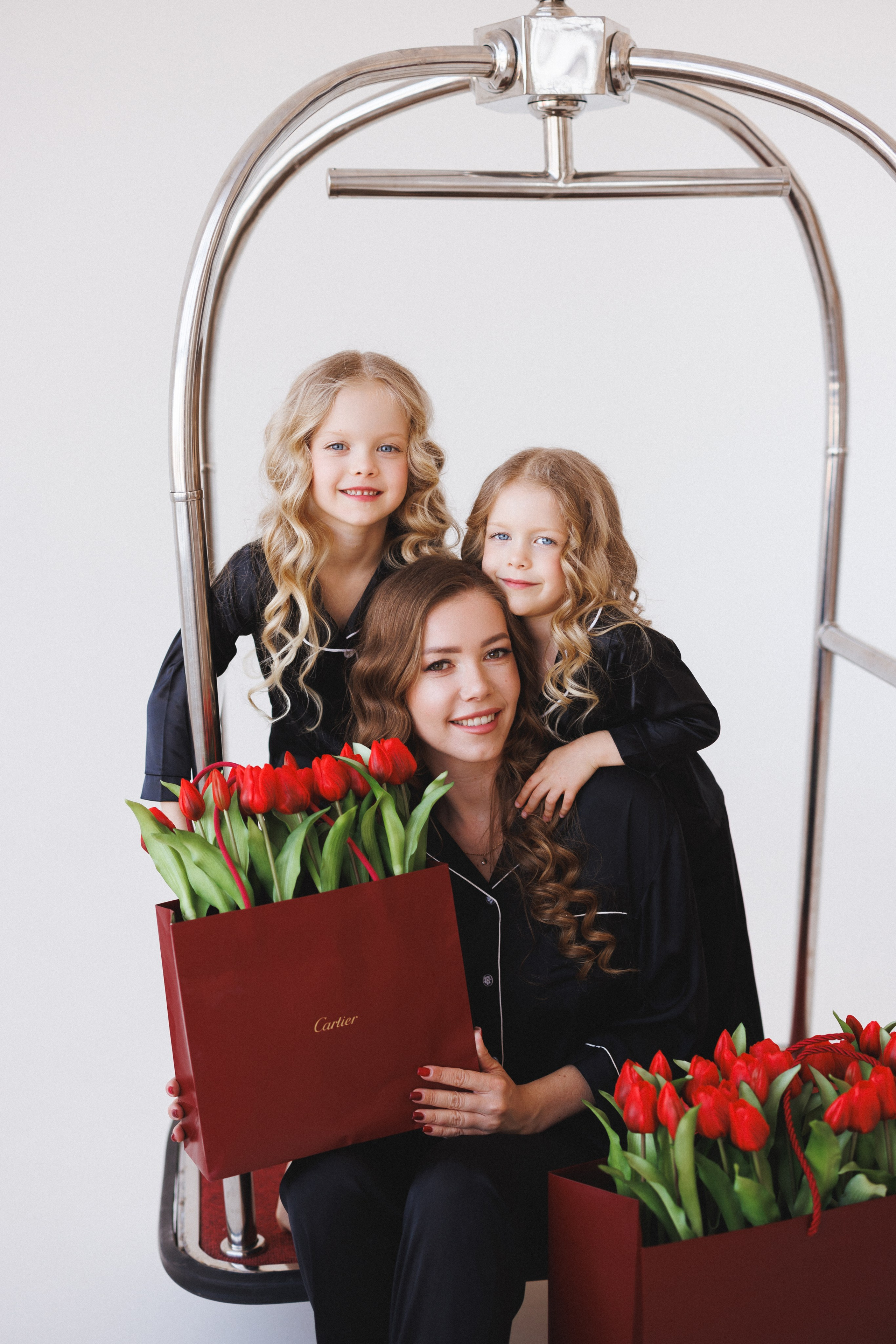 Фотосессия для девочек в тематике «Гардеробная». Семейный и детский фотограф в Краснодаре Анна Трашкова